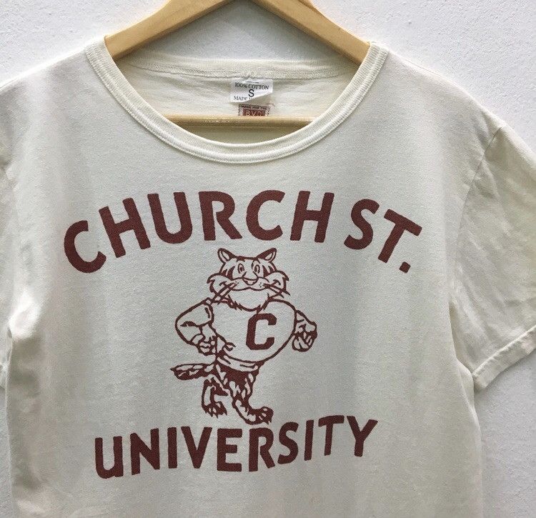 Vintage Vintage B.V.D Church St. University T-shirt Size US S / EU 44-46 / 1 - 3 Thumbnail