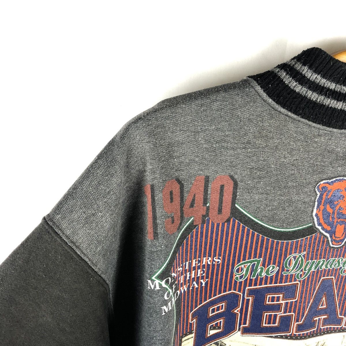 NFL Vintage Chicago Bears Trashed Varsity Jacket Size US L / EU 52-54 / 3 - 8 Thumbnail