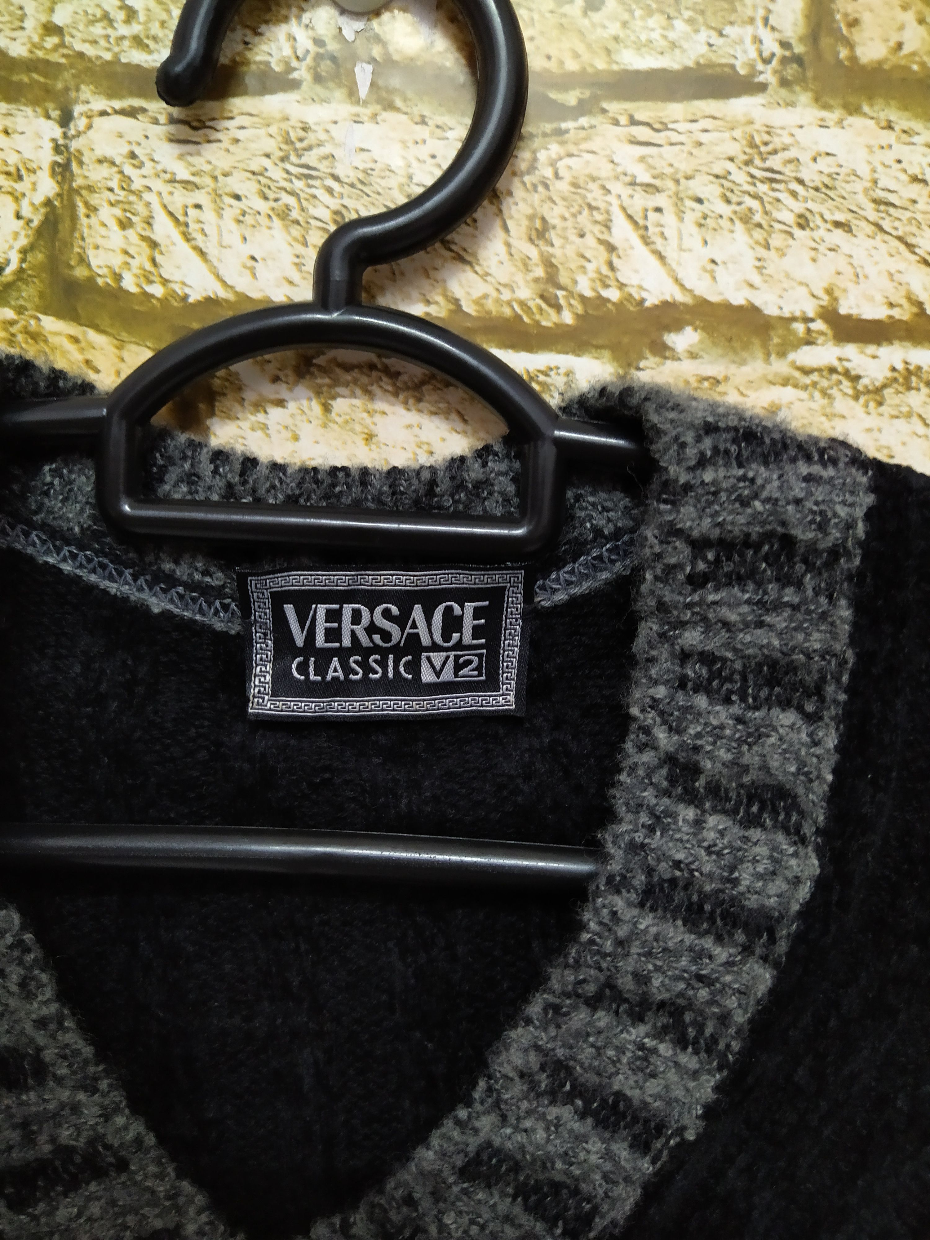 Versace VERSACE V2 KNITWEAR (B837) Size US L / EU 52-54 / 3 - 2 Thumbnail