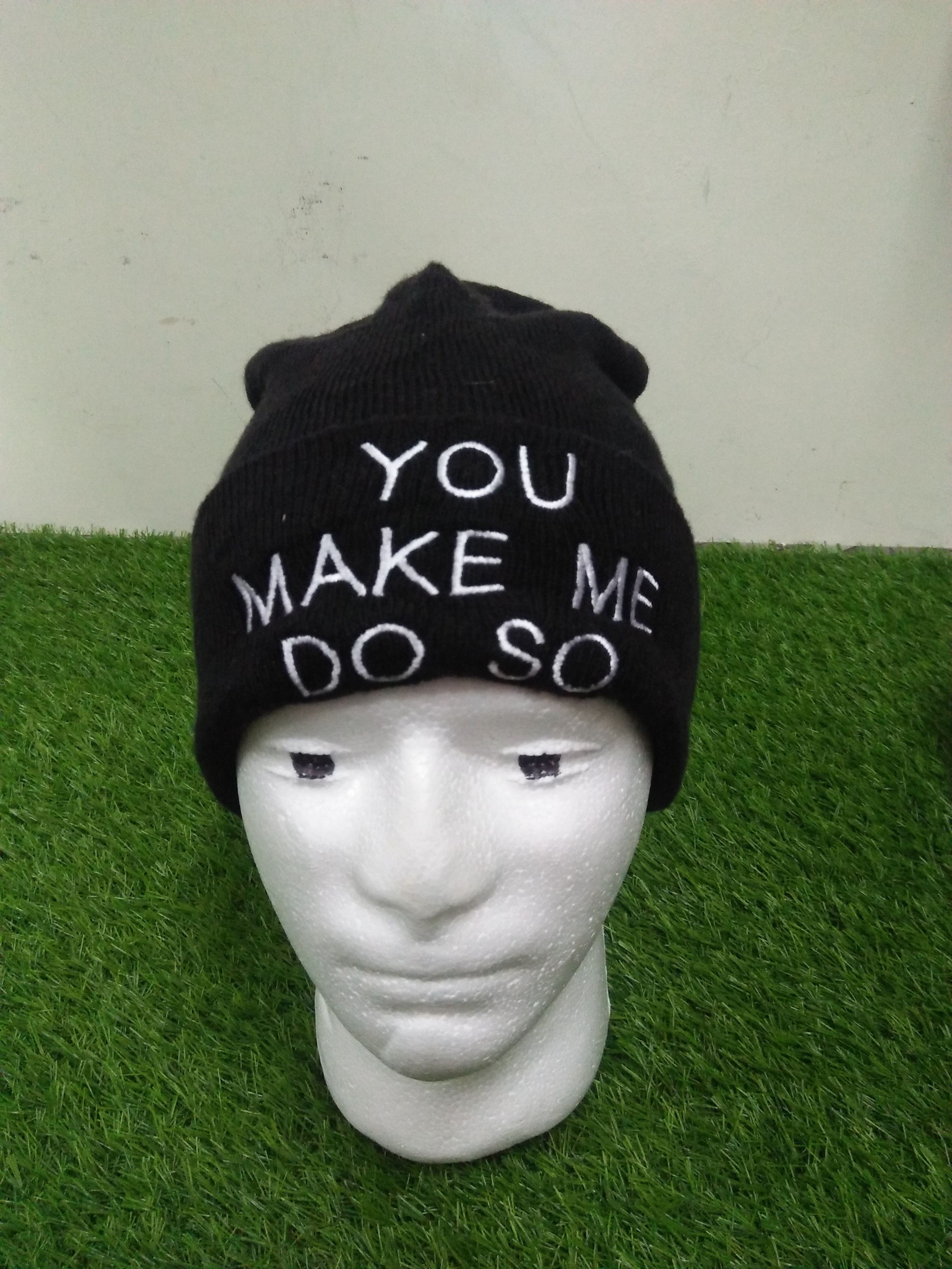 帽子 Comme des garcons beanie 24aw CDG: Logo Patch Beanie (Black) | DSMNY E-SHOP