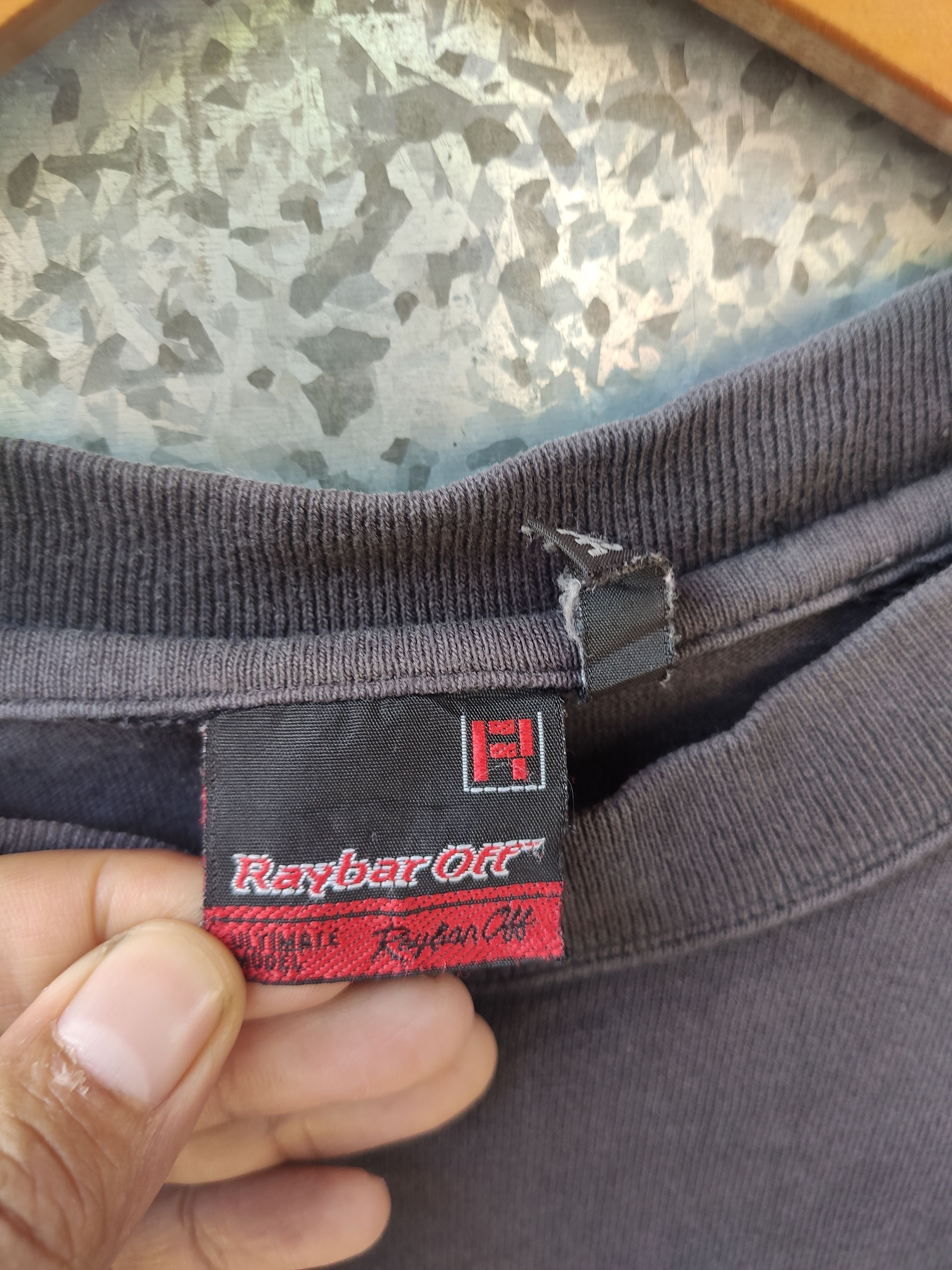 Japanese Brand Raybar Off t shirt embroidery Size US L / EU 52-54 / 3 - 7 Thumbnail