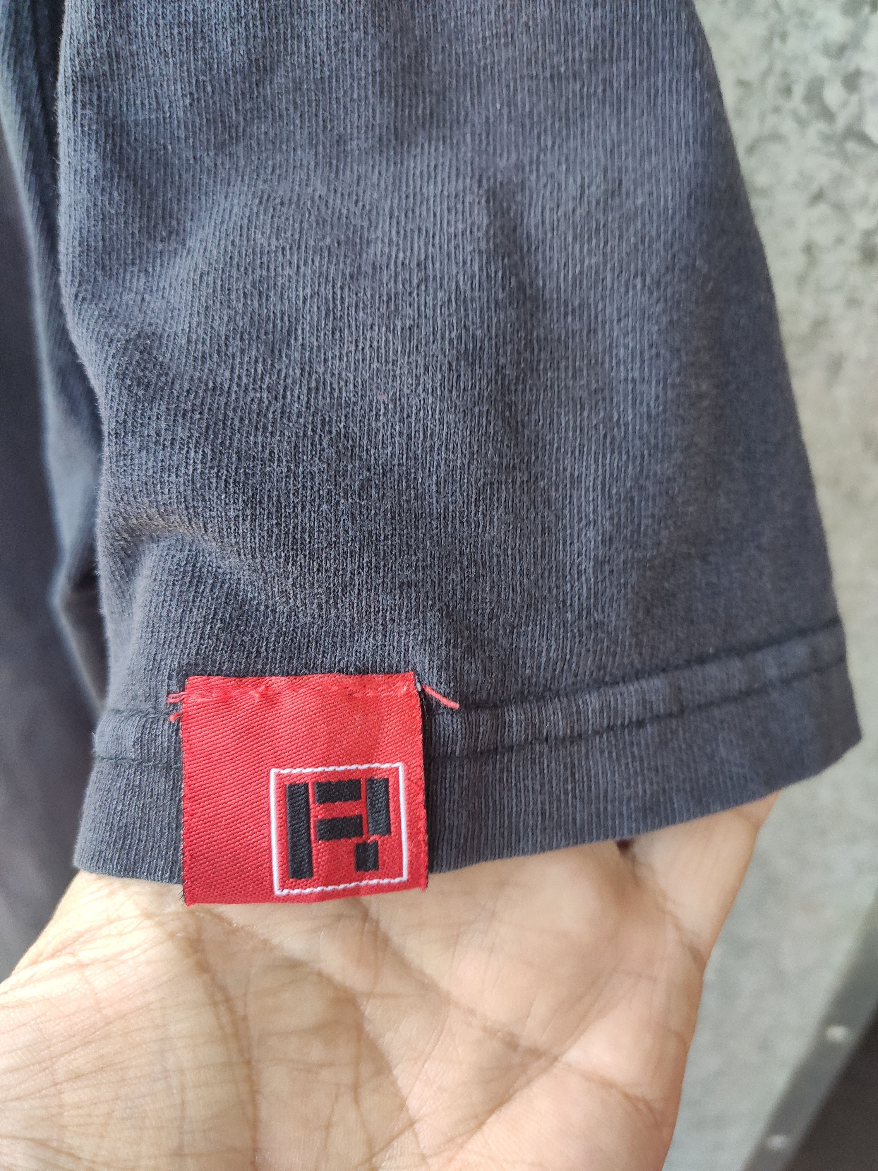 Japanese Brand Raybar Off t shirt embroidery Size US L / EU 52-54 / 3 - 8 Thumbnail