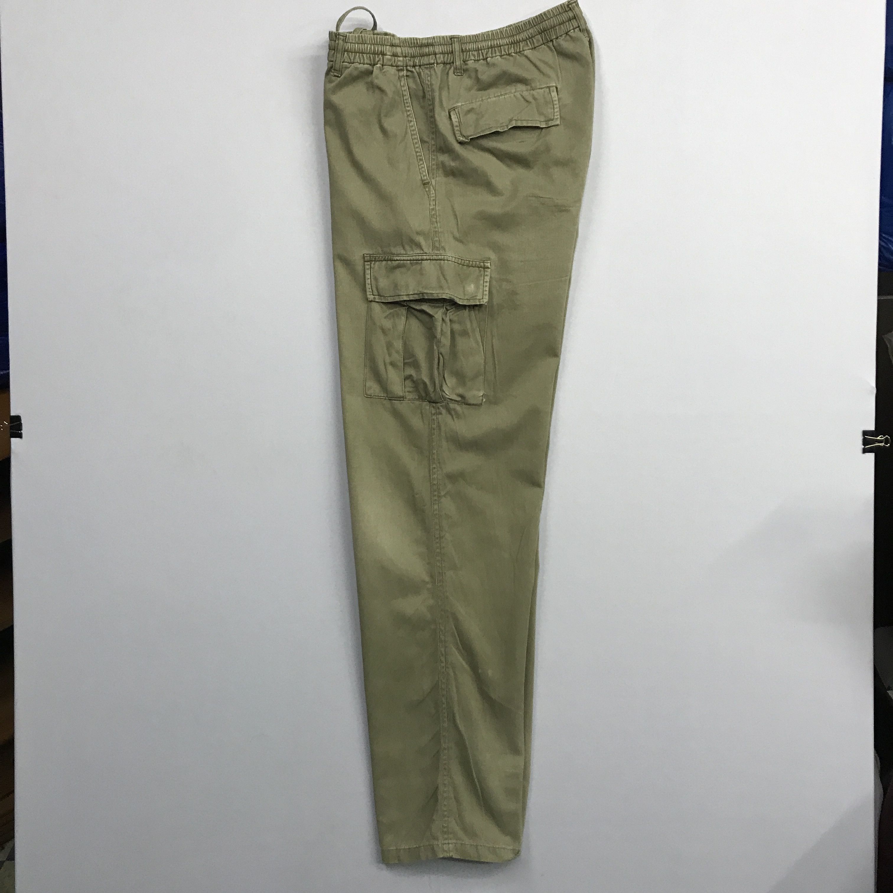 Japanese Brand Uniqlo Cargo Pants Drawstring waist Multi pocket pants Size US 32 / EU 48 - 10 Thumbnail