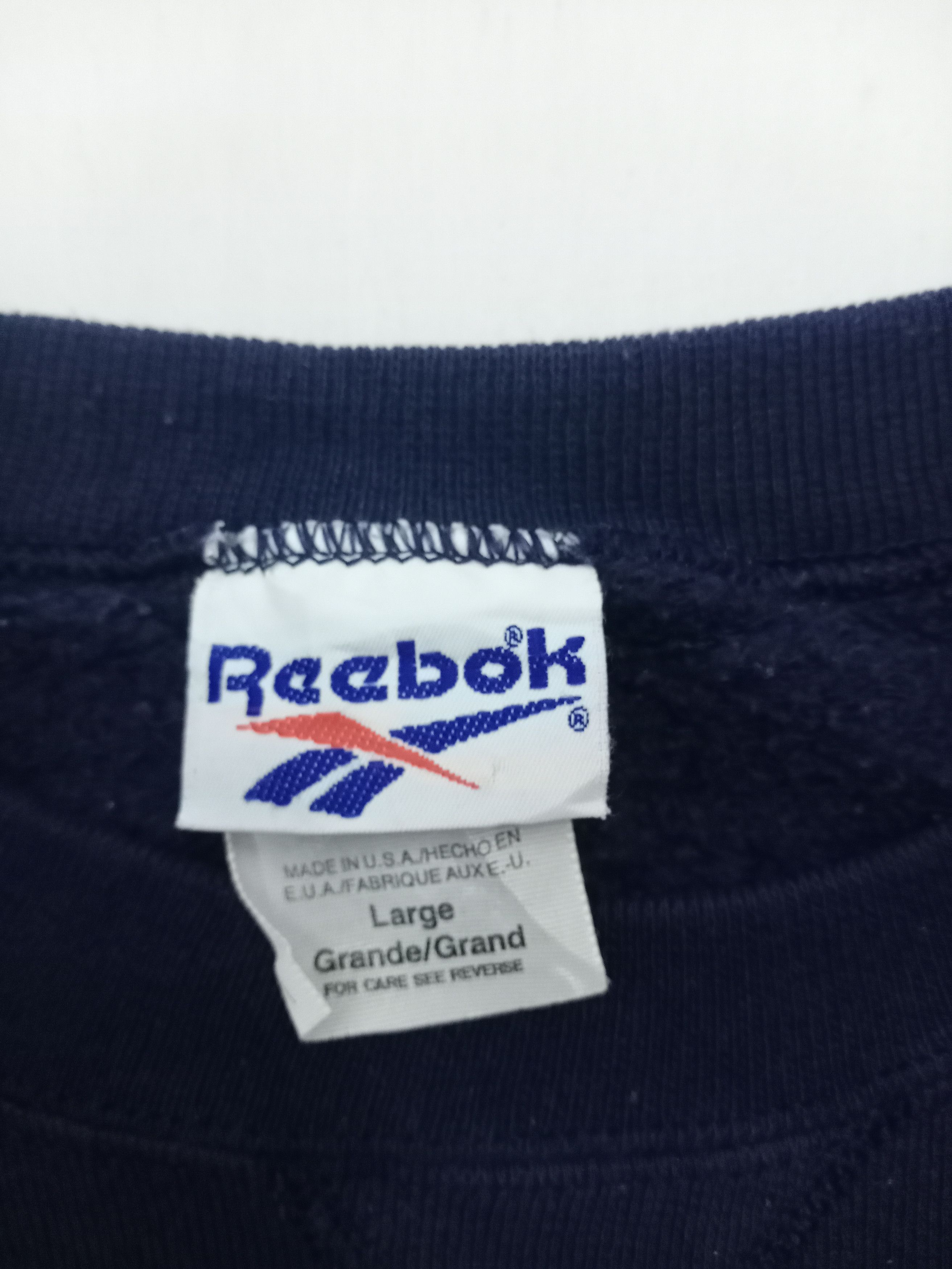 Reebok Vintage Reebok Big Logo Sweatshirt Made in USA Size US XL / EU 56 / 4 - 4 Thumbnail