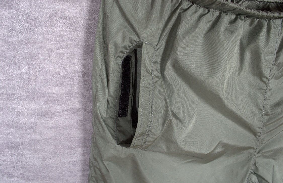Prada Mint Green Prada Nylon Pants with red label Size US 30 / EU 46 - 3 Thumbnail
