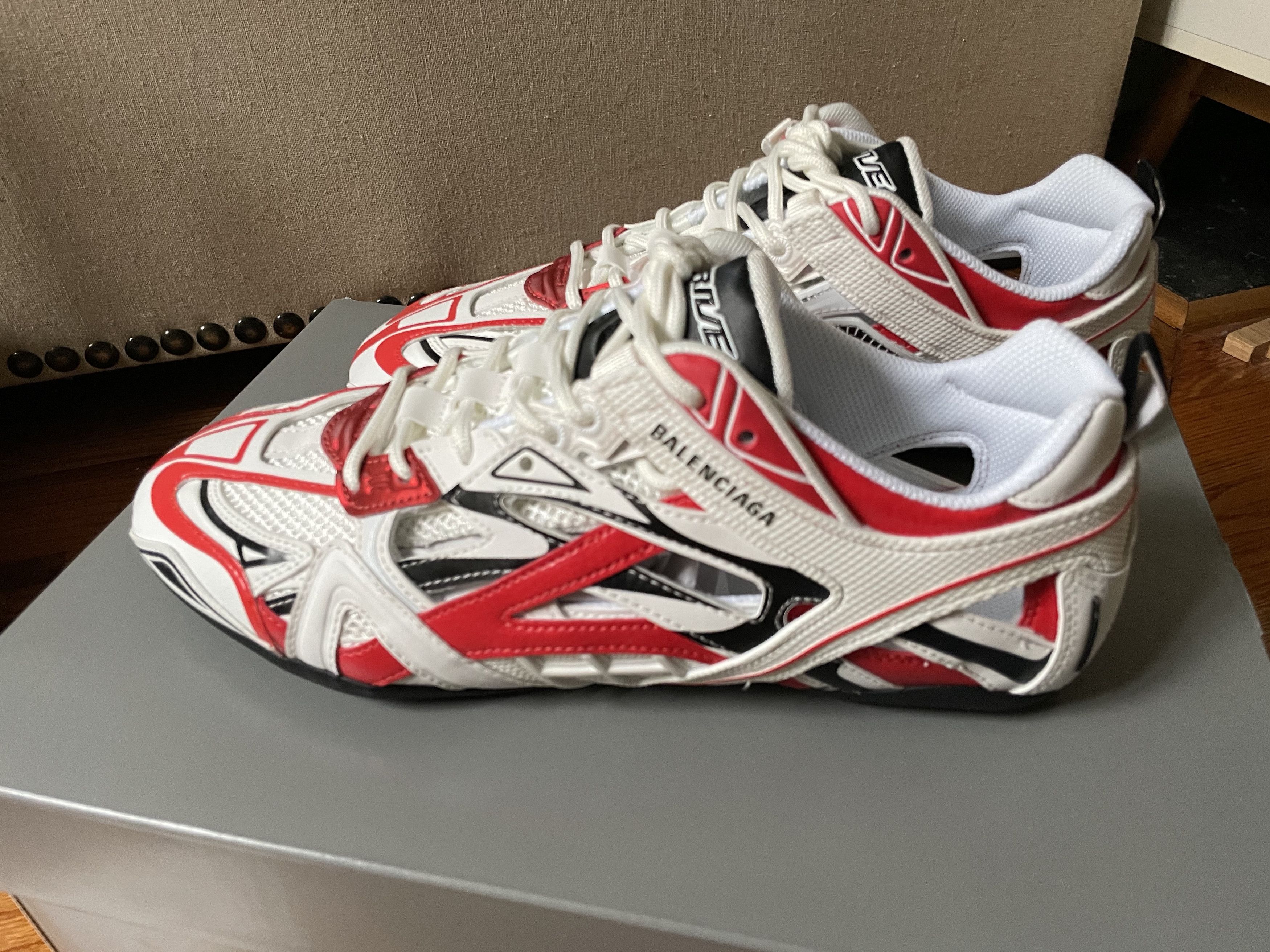 Balenciaga Balenciaga Drive sneaker (red/white) | Grailed