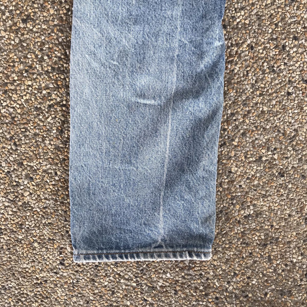 Levi's Gnotium X Levis 501 Distressed Denim Vintage Limited madeUSA Size US 27 - 20 Thumbnail