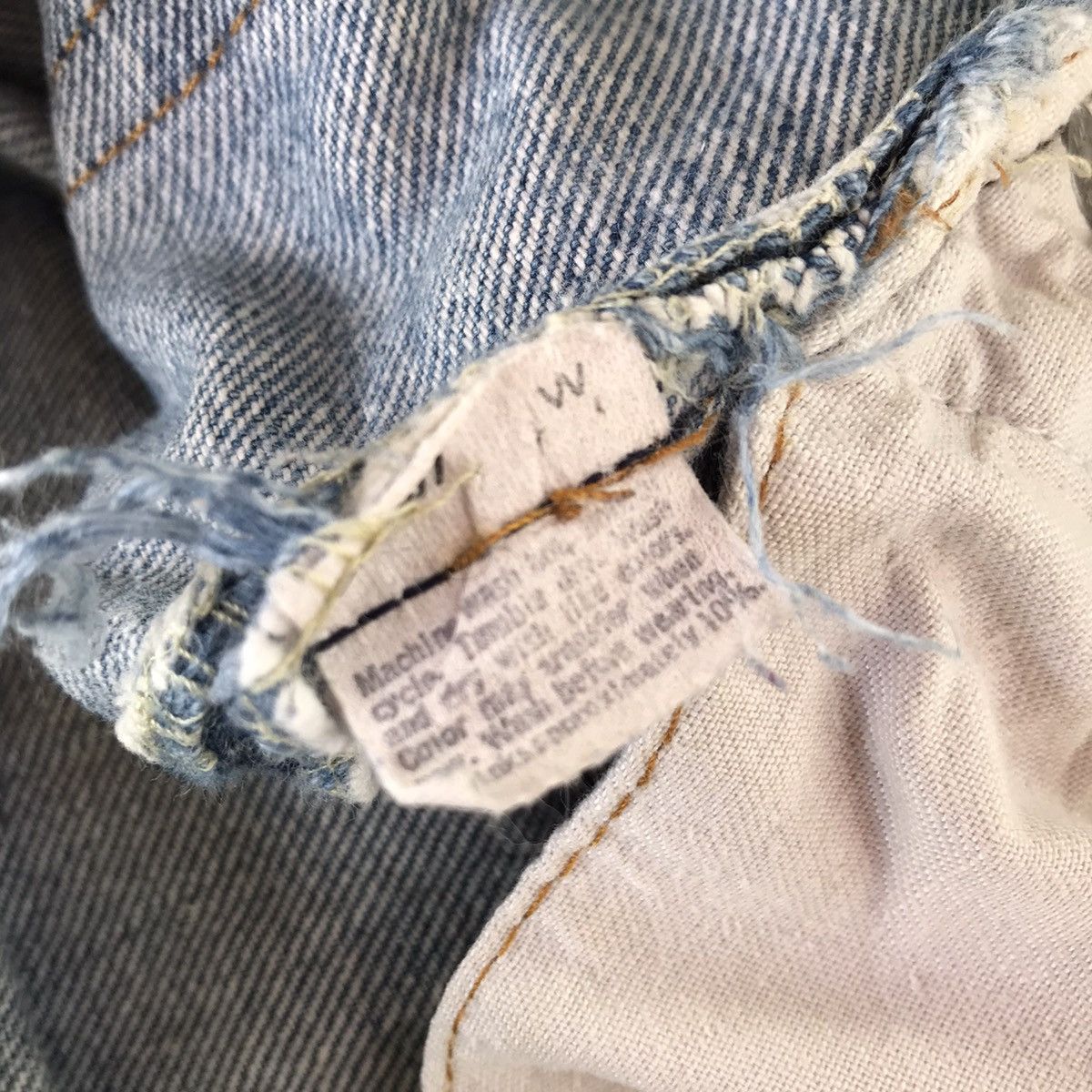 Levi's Gnotium X Levis 501 Distressed Denim Vintage Limited madeUSA Size US 27 - 22 Thumbnail