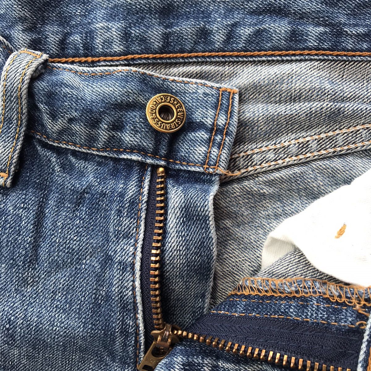 Levi's Vintage Levis 502 Distressed Denim Jeans Made in Japan Size US 29 - 12 Thumbnail