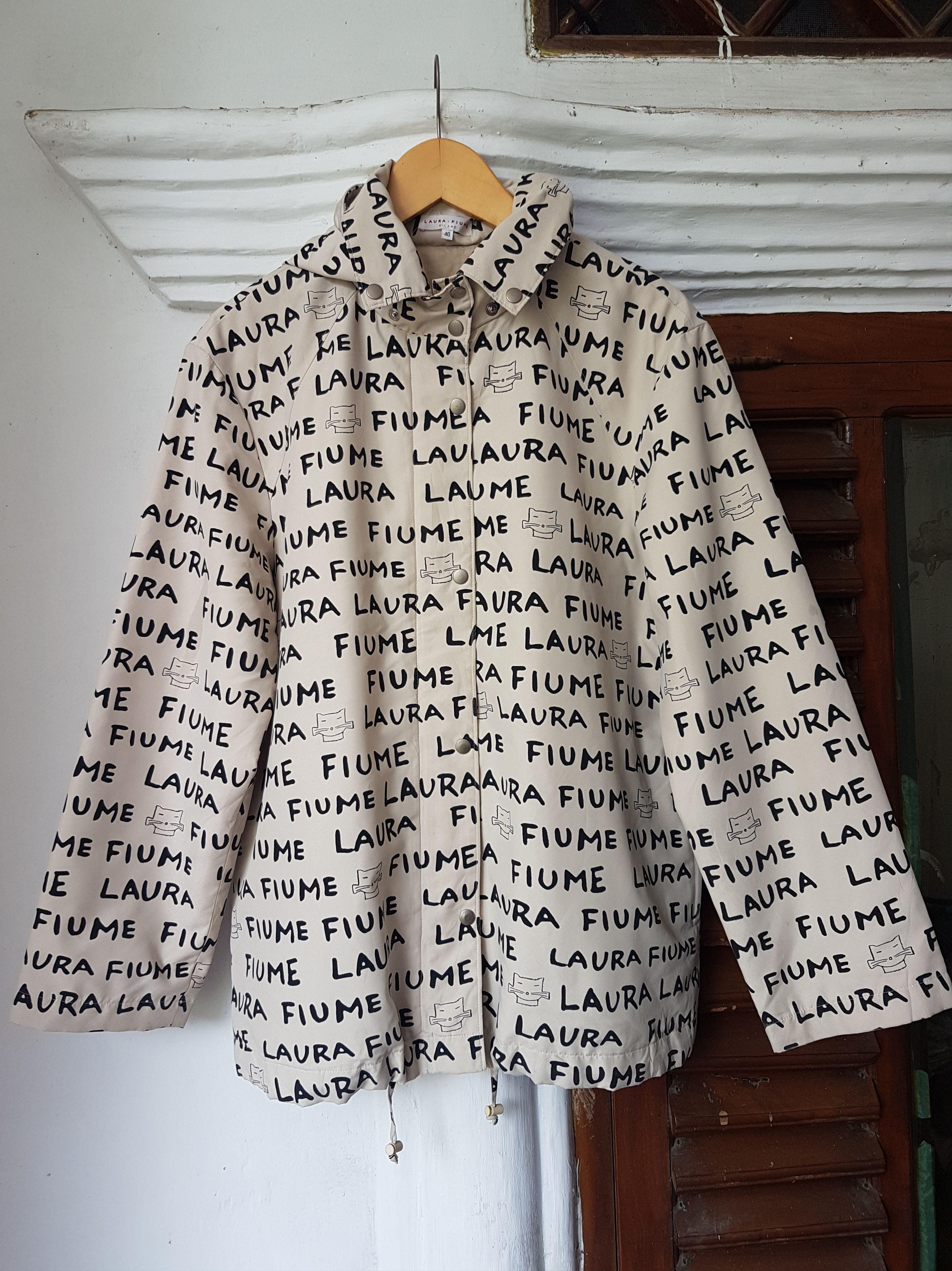 Art Comes First 2000'S Laura Fiume Spellout Logo Jacket Size US S / EU 44-46 / 1 - 1 Thumbnail
