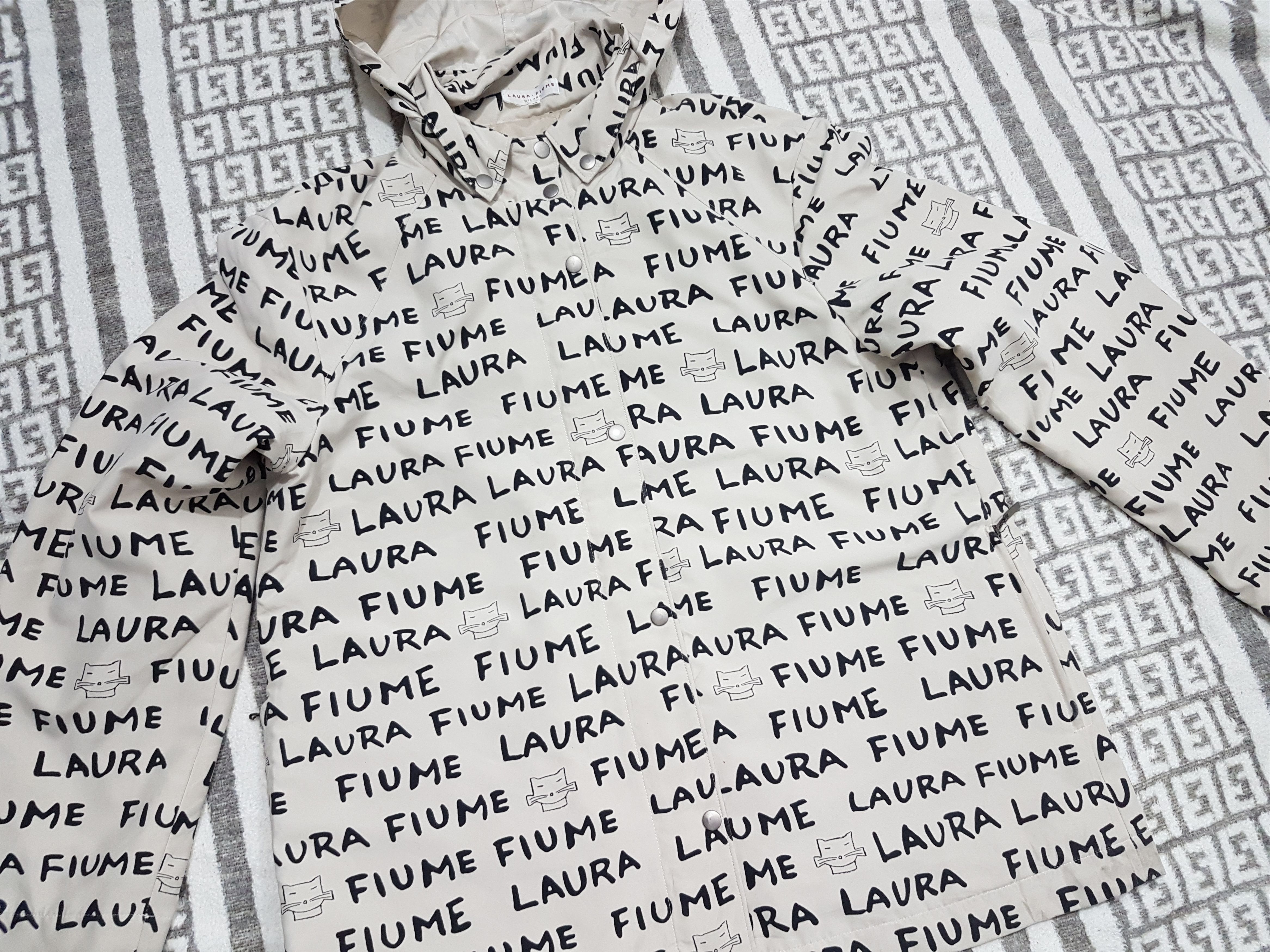 Art Comes First 2000'S Laura Fiume Spellout Logo Jacket Size US S / EU 44-46 / 1 - 3 Thumbnail