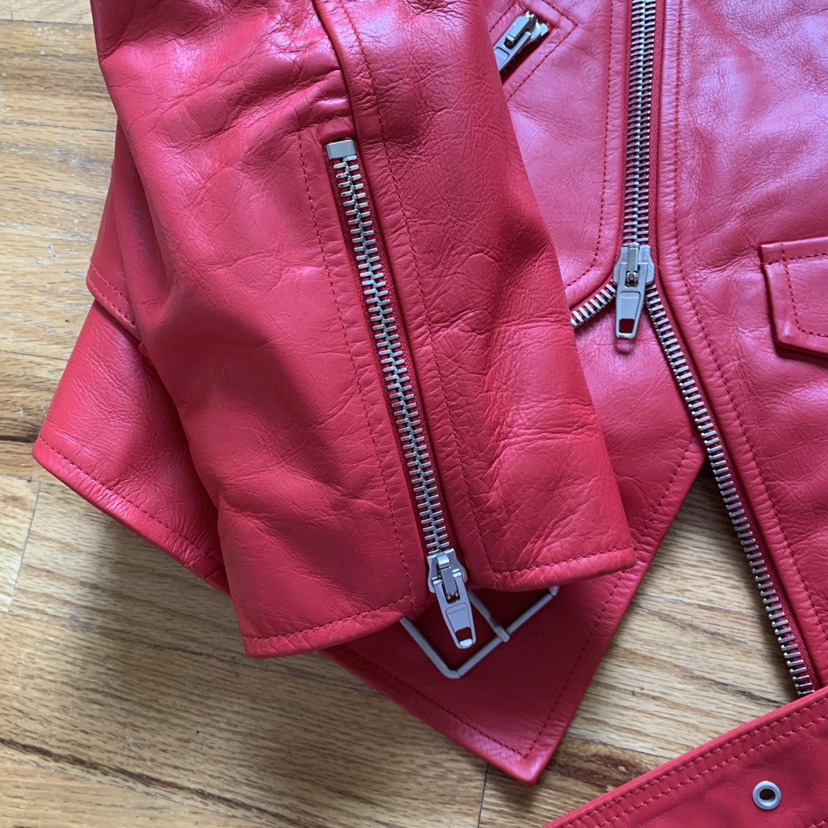 Balenciaga FW2016 Swing Red Leather Biker Jacket Size US M / EU 48-50 / 2 - 4 Thumbnail