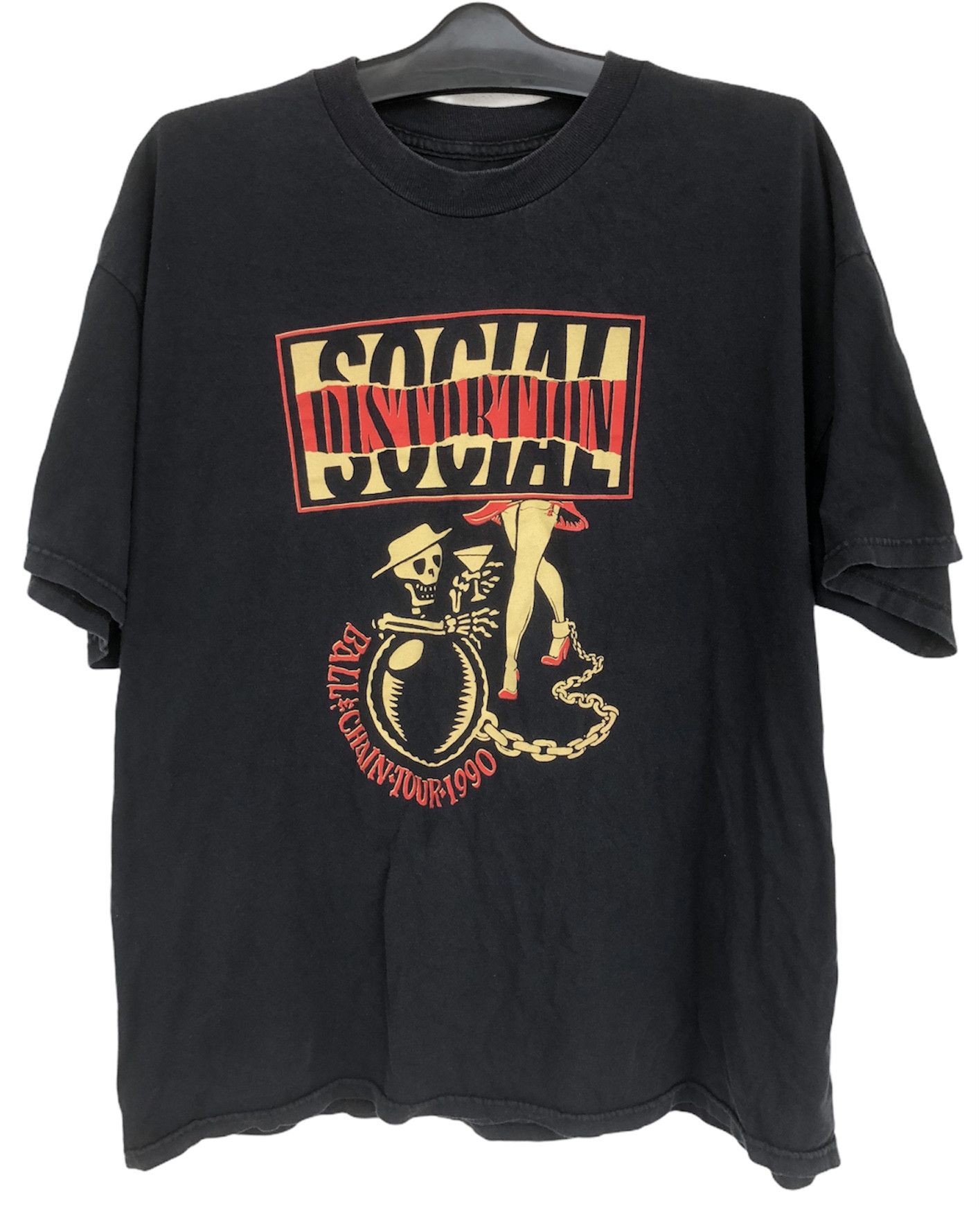 Band Tees Vintage Rare Band Social Distortion Tour Tshirt Size US XL / EU 56 / 4 - 1 Thumbnail