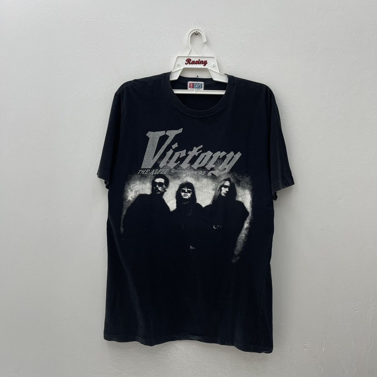 Band Tees × Vintage Victory The Alfee Countdown 93 Vintage 90s T-Shirt Size US L / EU 52-54 / 3 - 1 Thumbnail