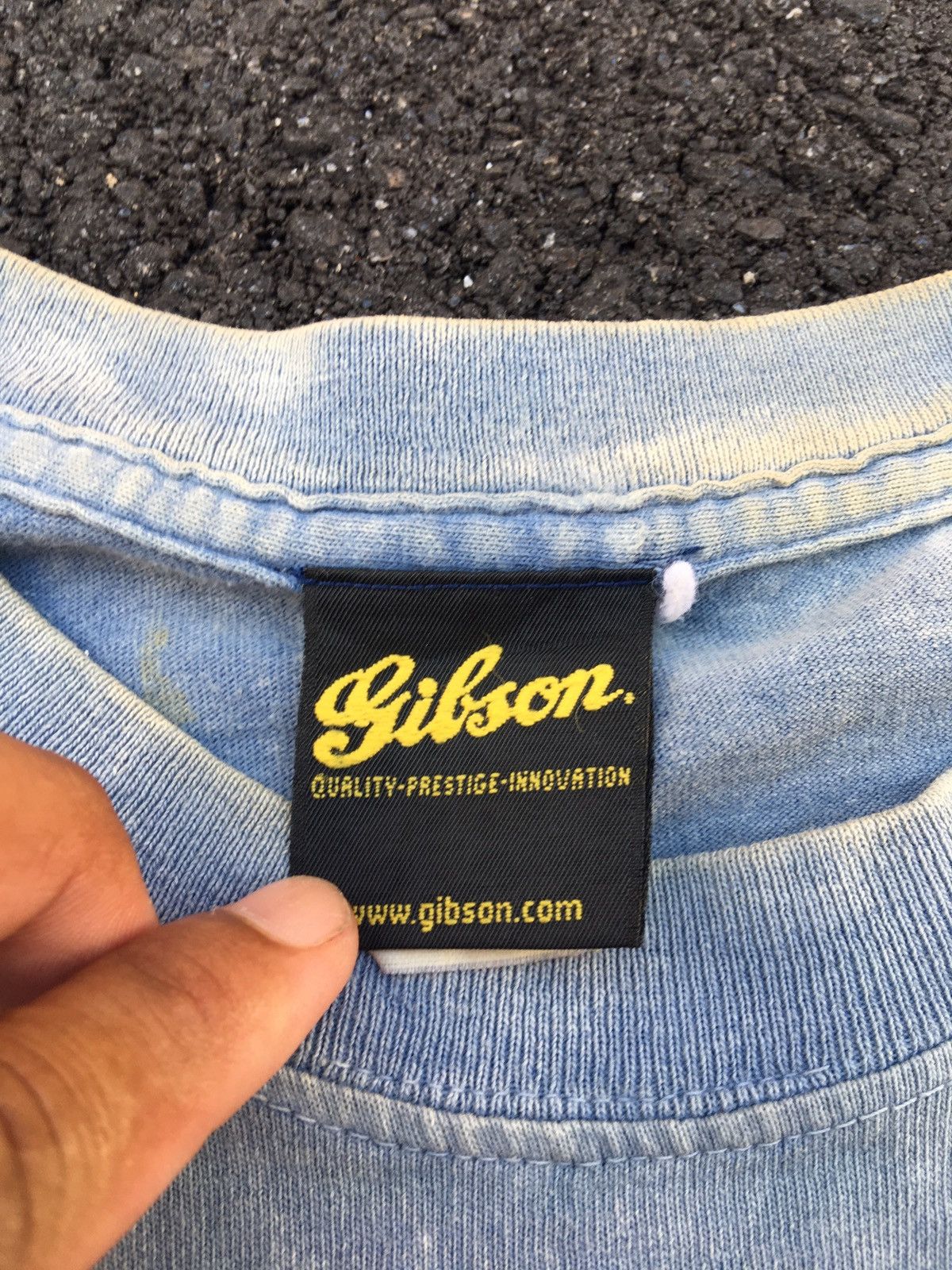 Vintage Vintage Gibson guitar tie dye 2001 promo shirt Size US M / EU 48-50 / 2 - 4 Thumbnail