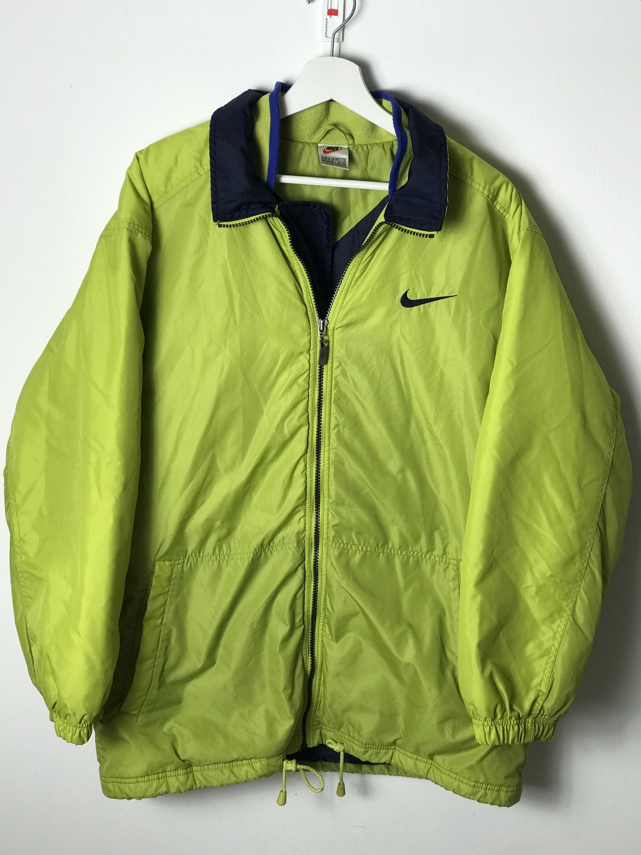 Nike Nike vintage spellout puffer jacket navy lime 90s Size US S / EU 44-46 / 1 - 1 Thumbnail