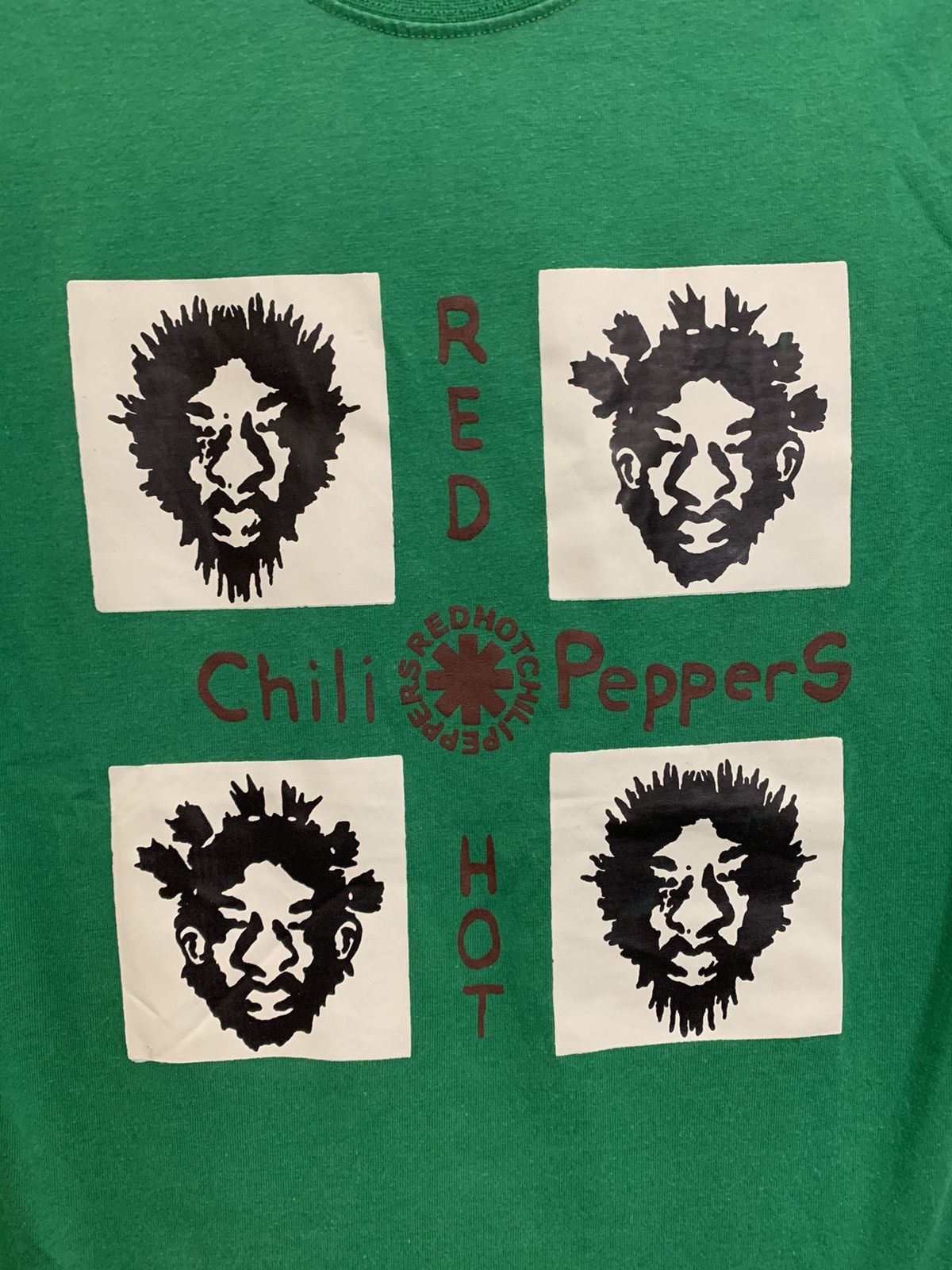 Band Tees × Vintage Vintage Red Hot Chili Peppers Green Tshirt Size US XS / EU 42 / 0 - 2 Thumbnail