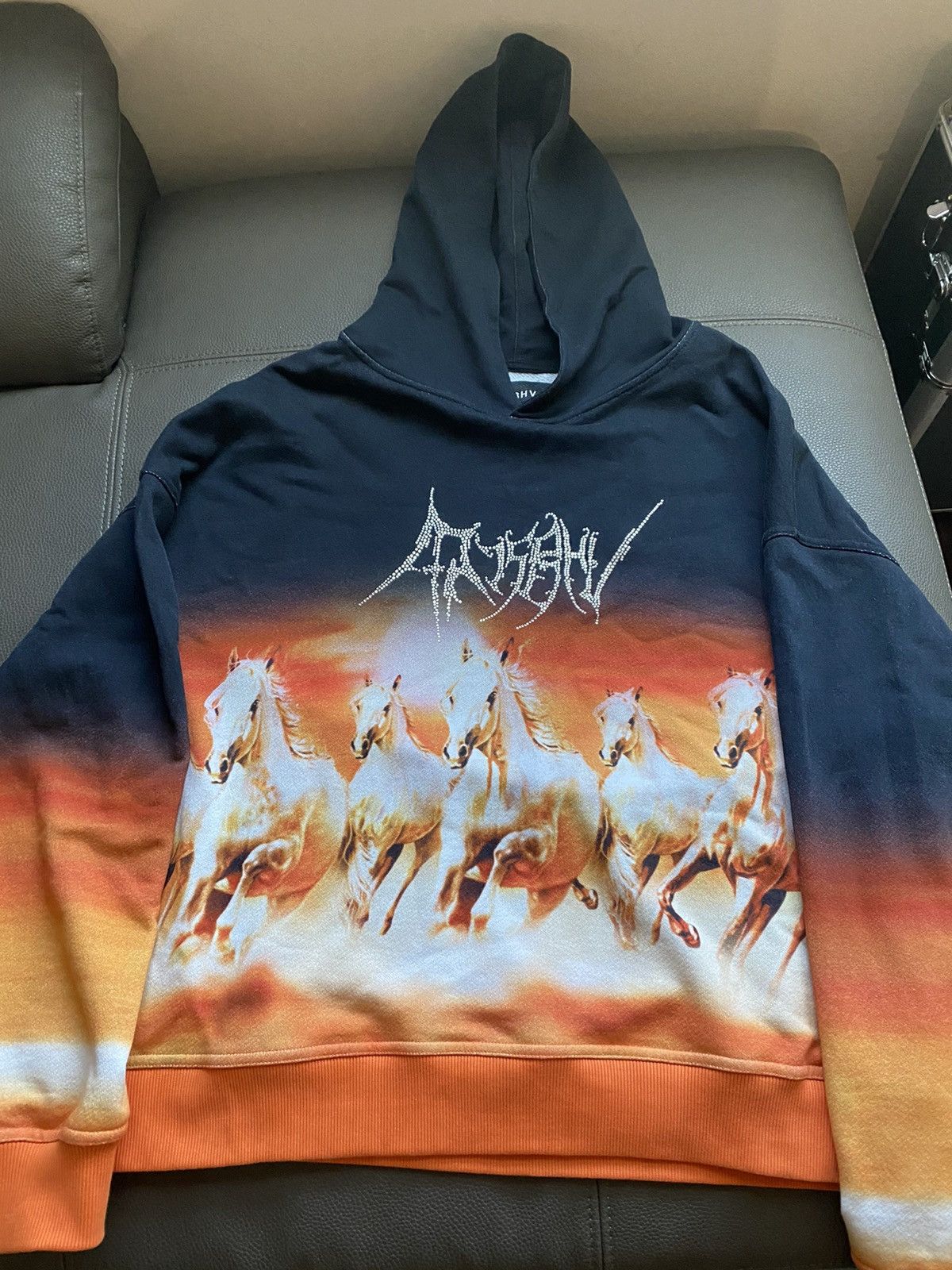 Misbhv horse hoodie sale