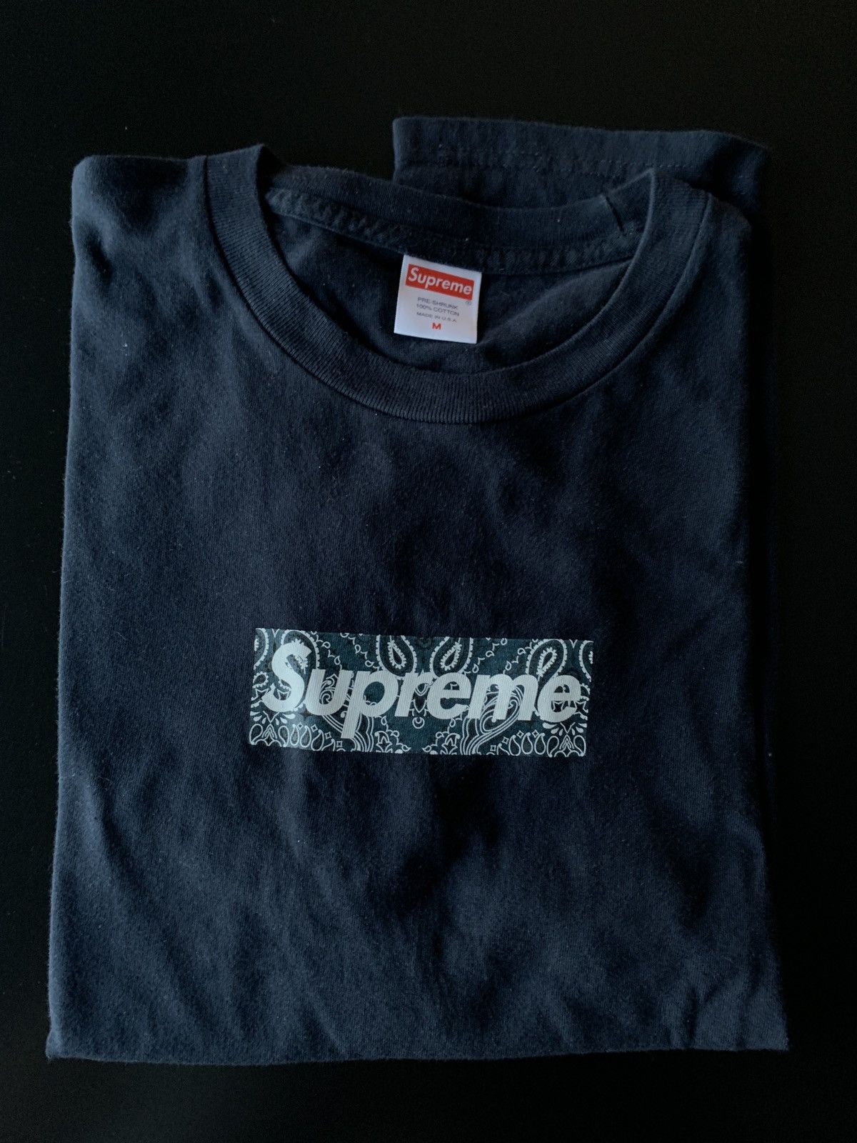 Supreme paisley box logo tee ネイビー Supreme paisley box logo tee ネイビー