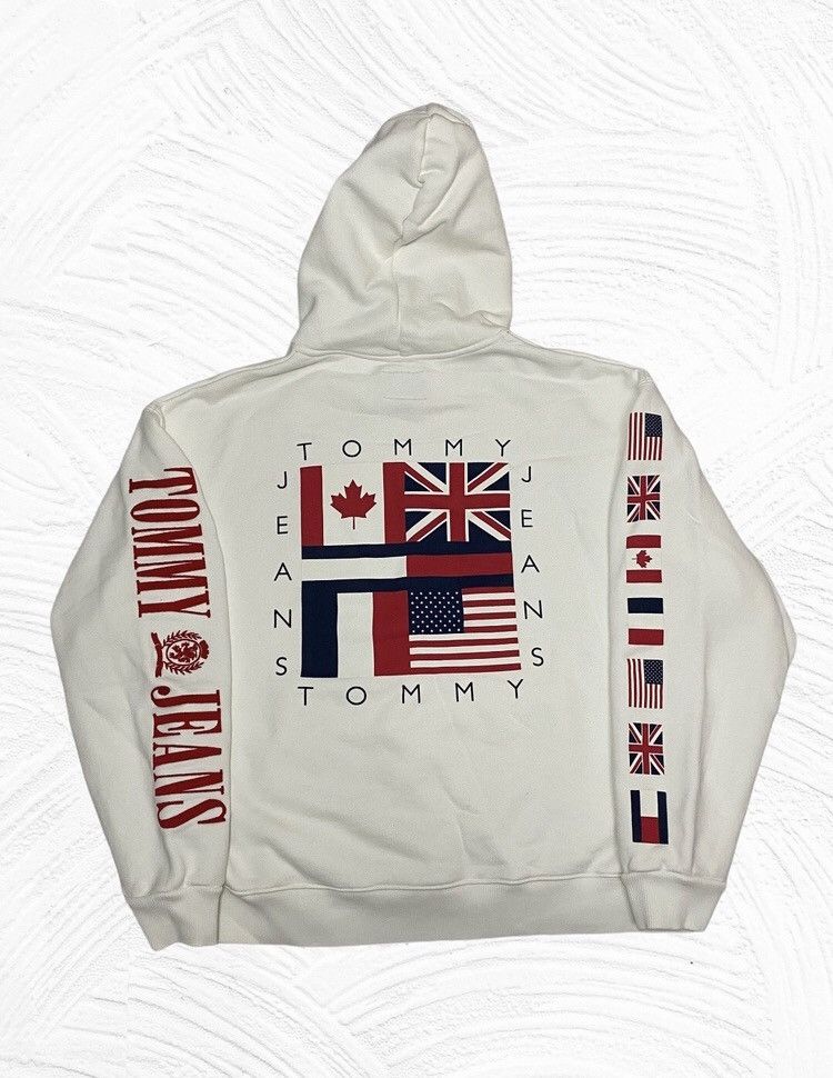 Tommy hilfiger 90s cheap capsule flag hoodie