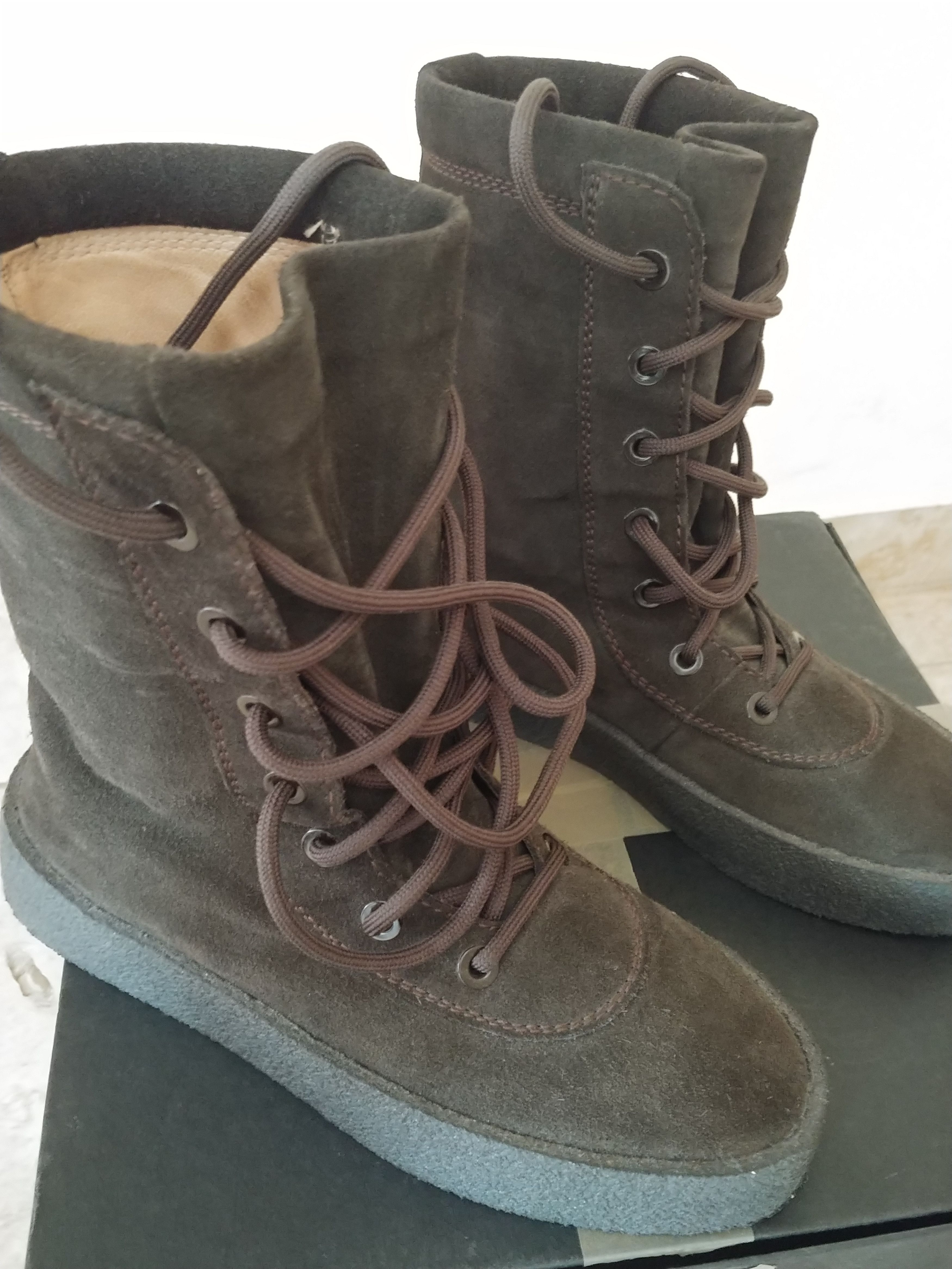 Kanye West × Yeezy Season Yeezy Crepe Boots Oil Black Season 2 