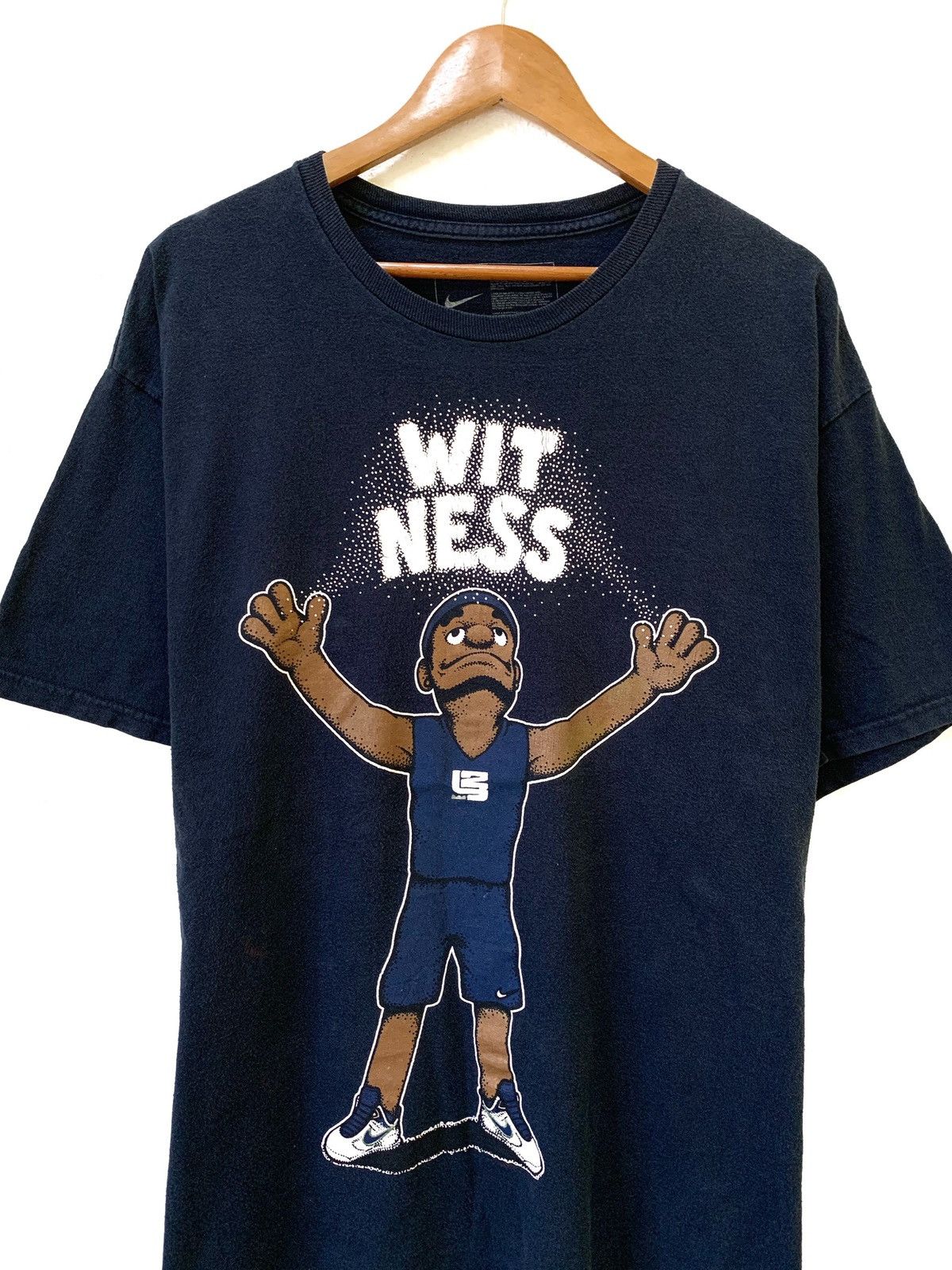 Nike Nike LeBron MVPuppets T Shirt Size US XL / EU 56 / 4 - 1 Thumbnail