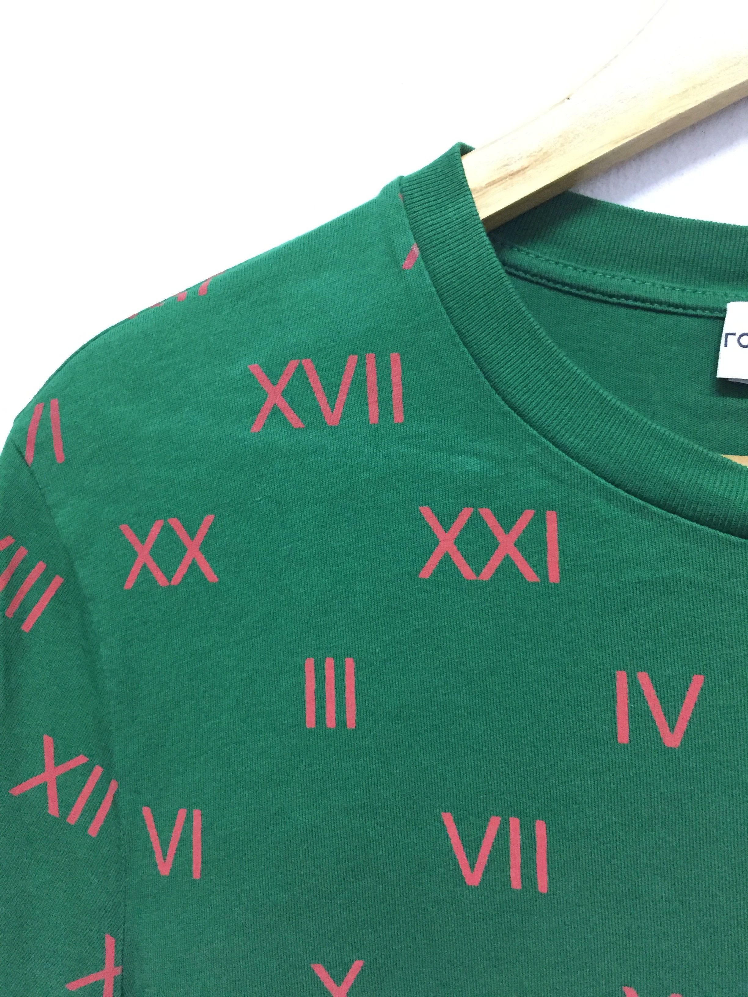 Dover Street Market × Gosha Rubchinskiy Roman Numerals tee Size US M / EU 48-50 / 2 - 4 Thumbnail