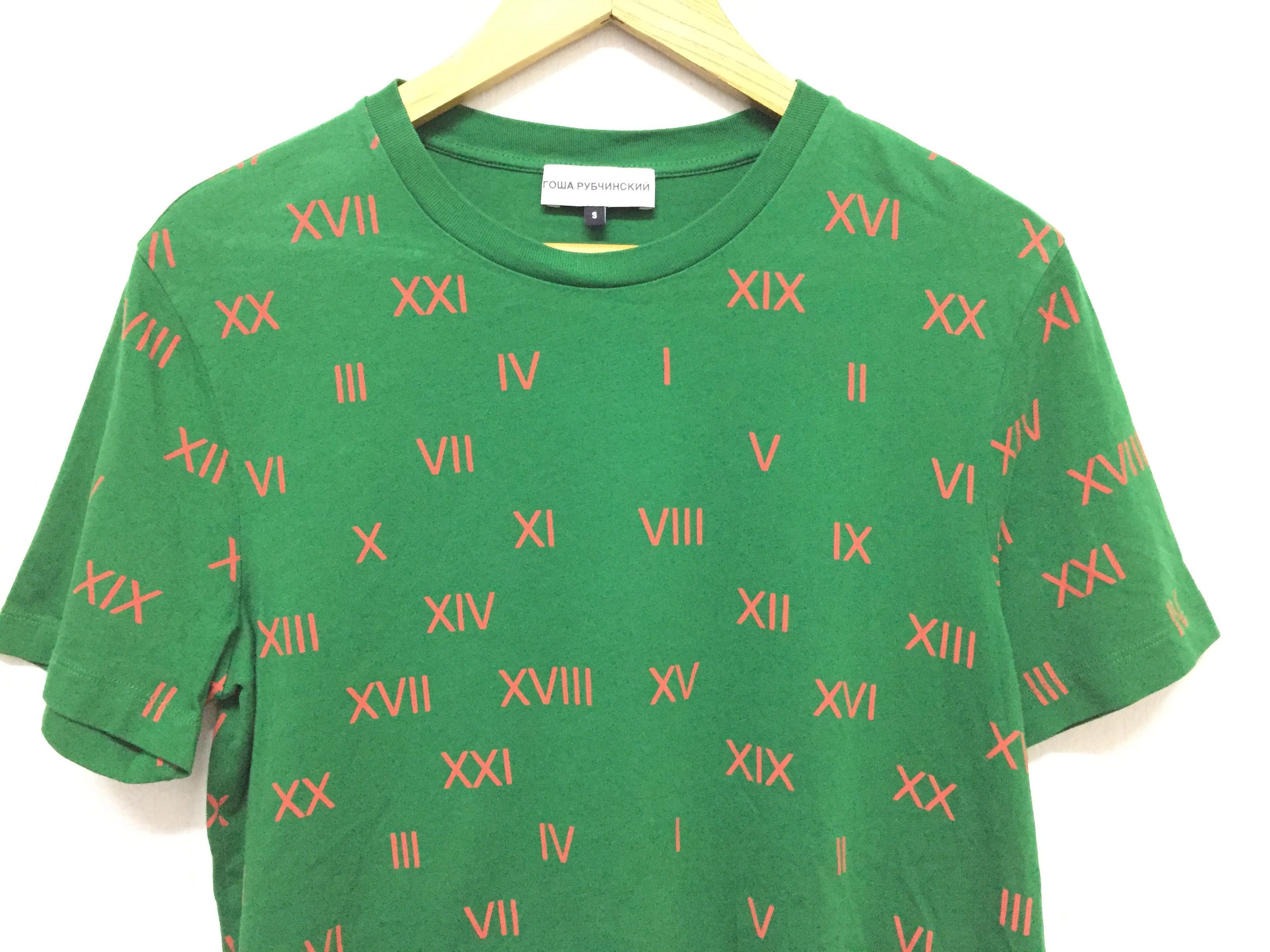 Dover Street Market × Gosha Rubchinskiy Roman Numerals tee Size US M / EU 48-50 / 2 - 3 Thumbnail