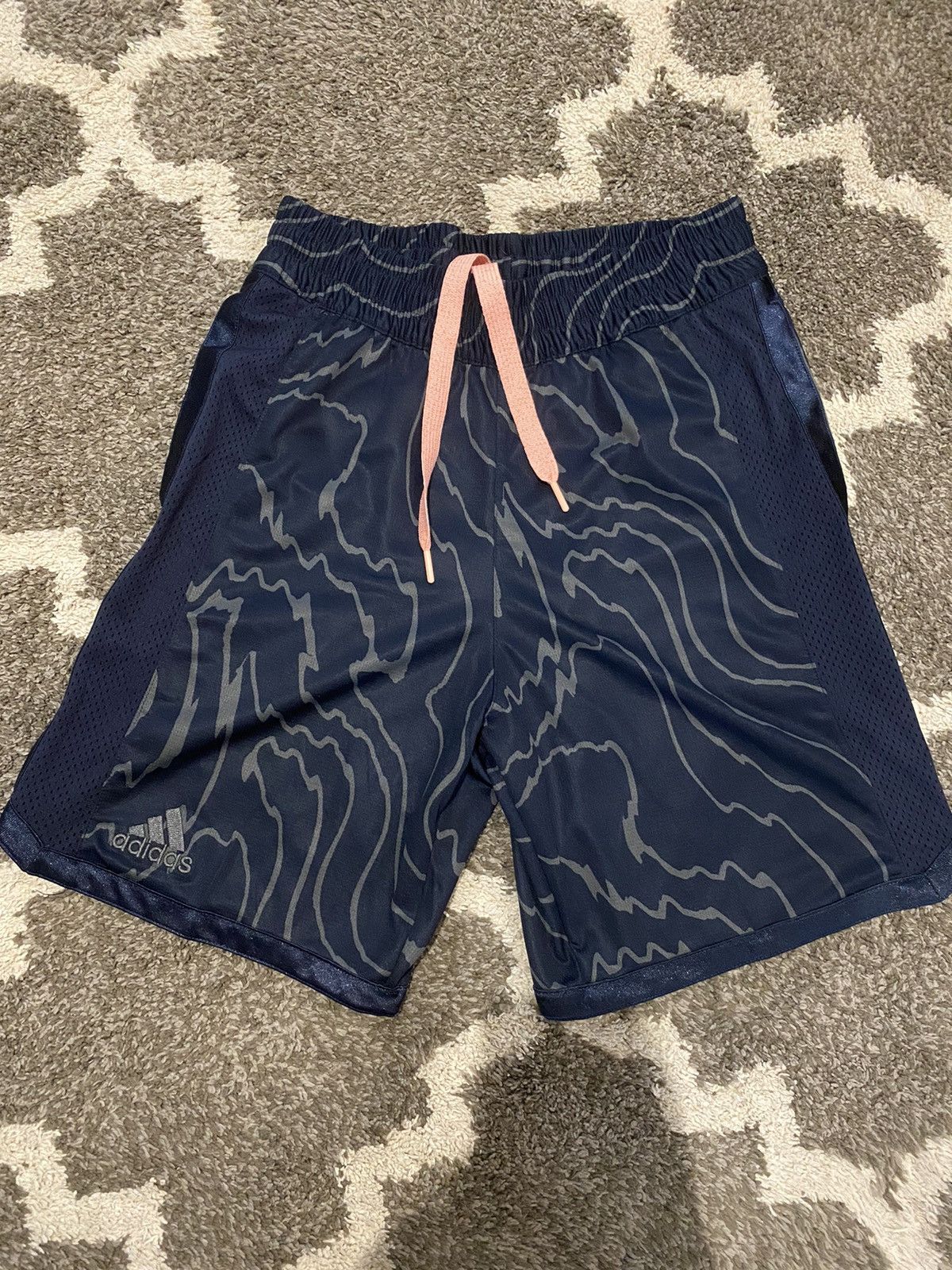 Adidas Adidas x James Harden Basketball Shorts Size US 32 / EU 48 - 1 Thumbnail