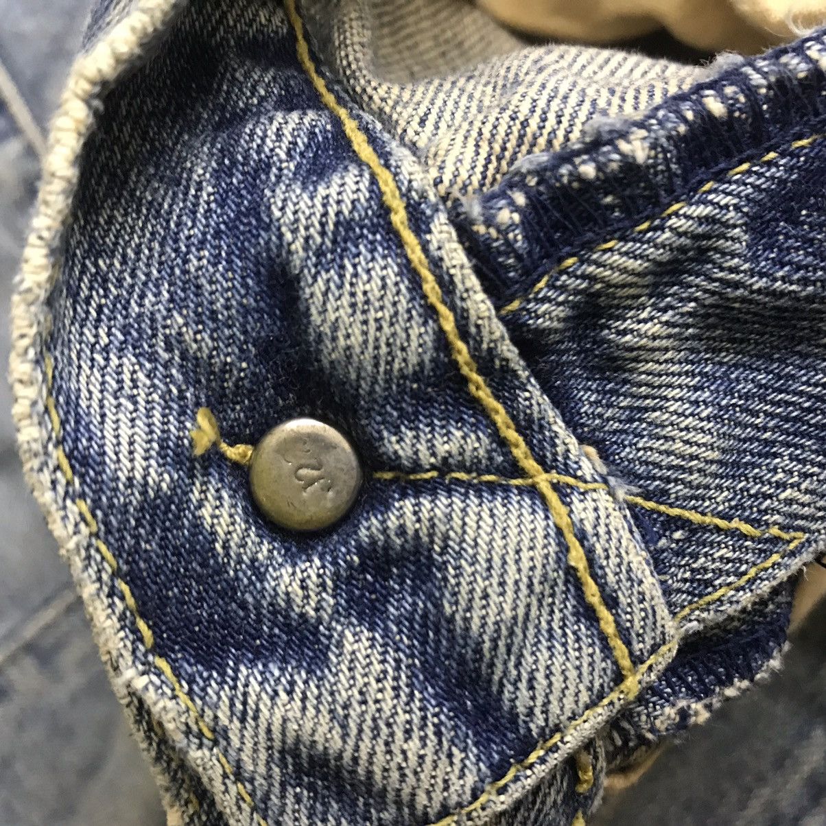 Levi's Vintage Levis Big E 702xx Denim Selvedge Jeans Buckle Size US 29 - 21 Thumbnail