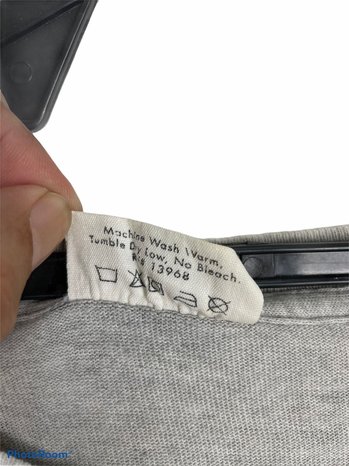 Calvin Klein × Vintage 90s Calvin Klein Tee | Vtg Made in USA Minimalist Size US S / EU 44-46 / 1 - 4 Thumbnail