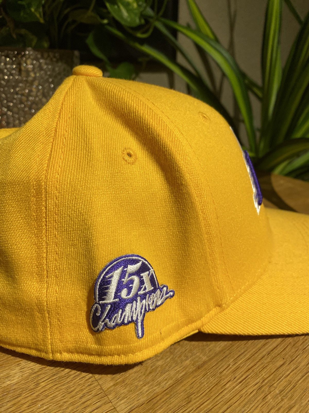 Adidas × NBA Adidas NBA 15x champions L.A. Lakers fitted hat Size ONE SIZE - 2 Thumbnail