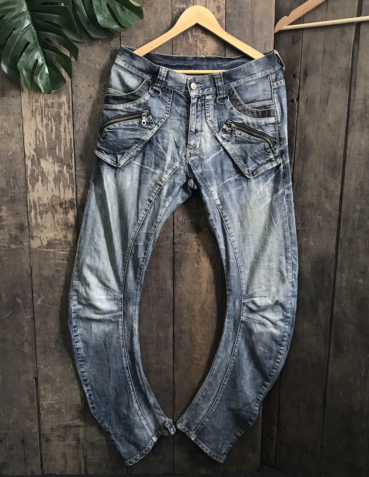 Japanese Brand PPFM Curve Cut Denim Jeans Size US 33 - 1 Thumbnail