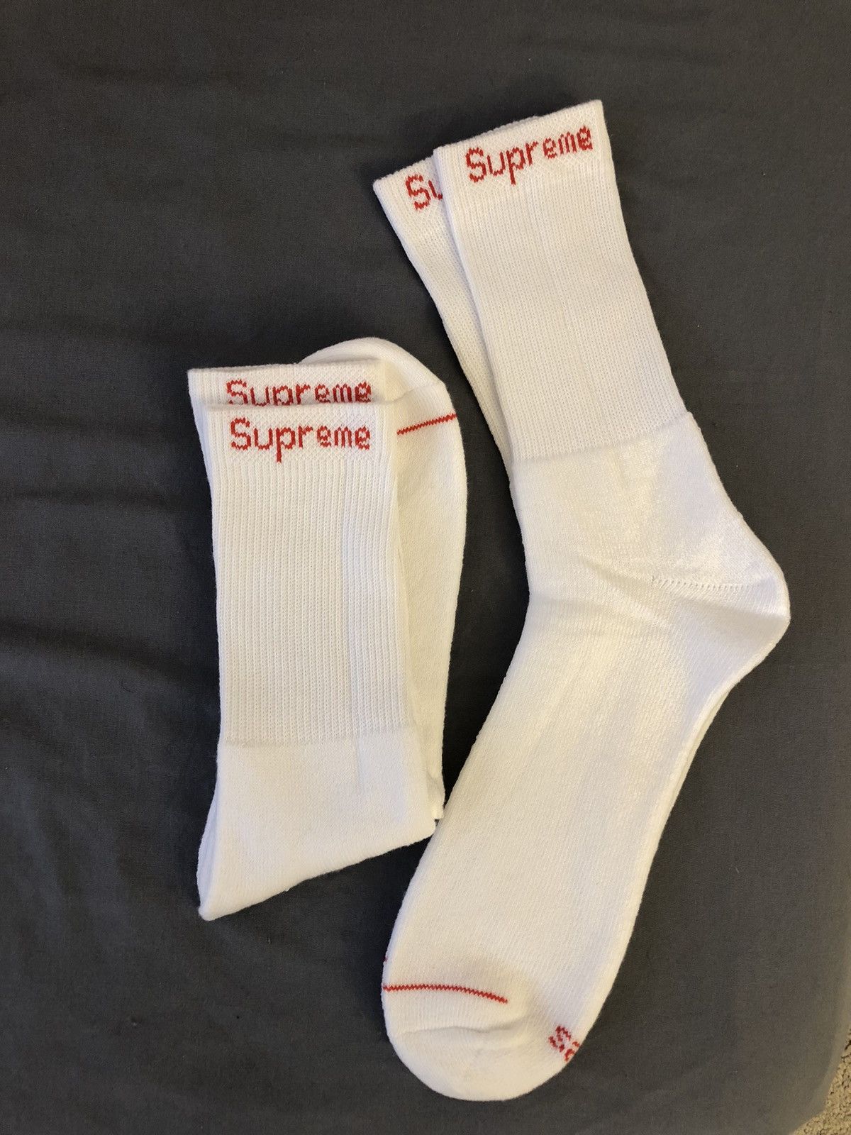 Supreme+X+Hanes+Crew+Socks+-+White%2C+Pack+of+4%2C+Size+6-12 for
