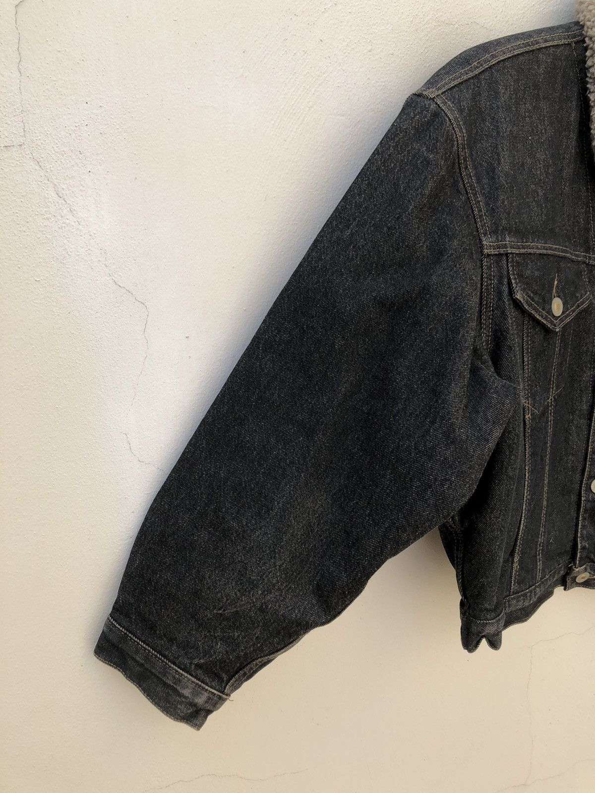 Big John Vintage 90s Big John Japan Sherpa Lined Denim Trucker Jacket Size US L / EU 52-54 / 3 - 8 Thumbnail