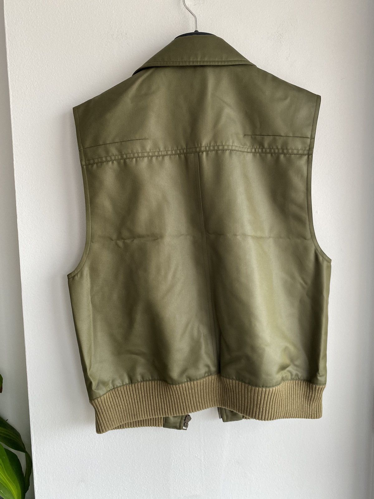 Dior × Hedi Slimane Dior Homme 05 RUNWAY LOOK #47 Hedi Army Green Vest jacket Size US M / EU 48-50 / 2 - 9 Thumbnail