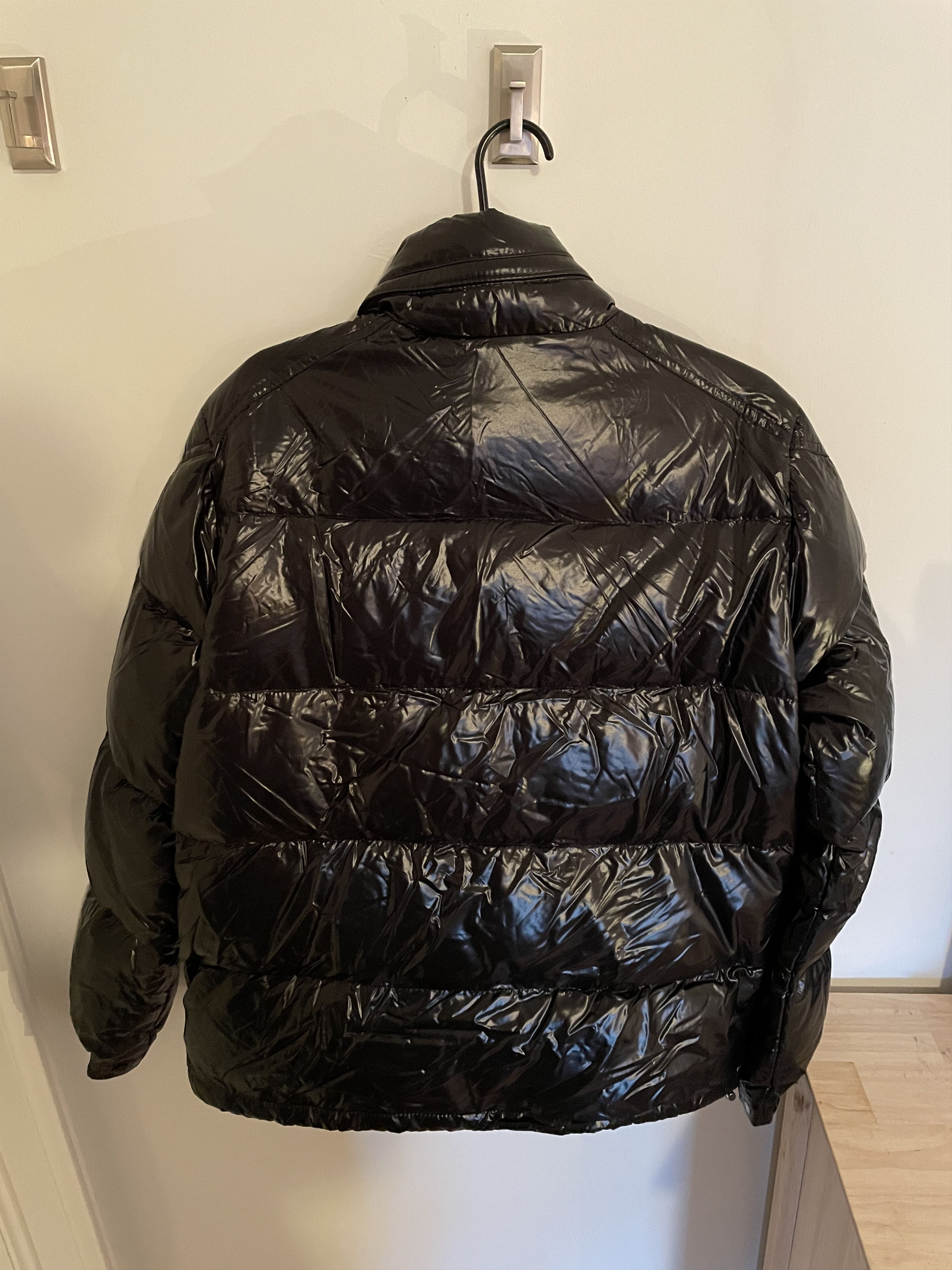 Moncler Moncler Puffer: Norme Afnor, G32-003 | Grailed