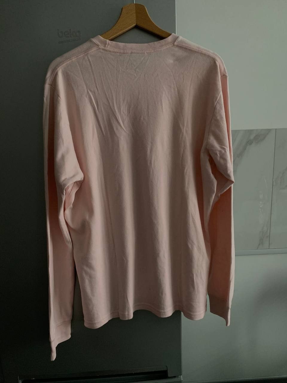 October's Very Own Ovo pink man own logo longsleeve October's very own Size US L / EU 52-54 / 3 - 13 Thumbnail