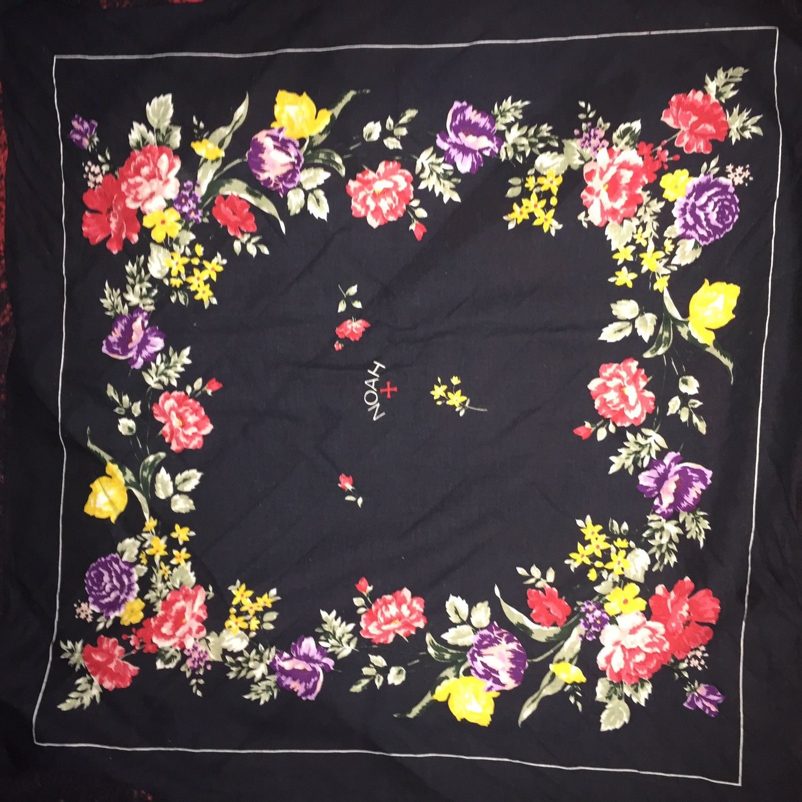 Noah Roses Floral Bandana