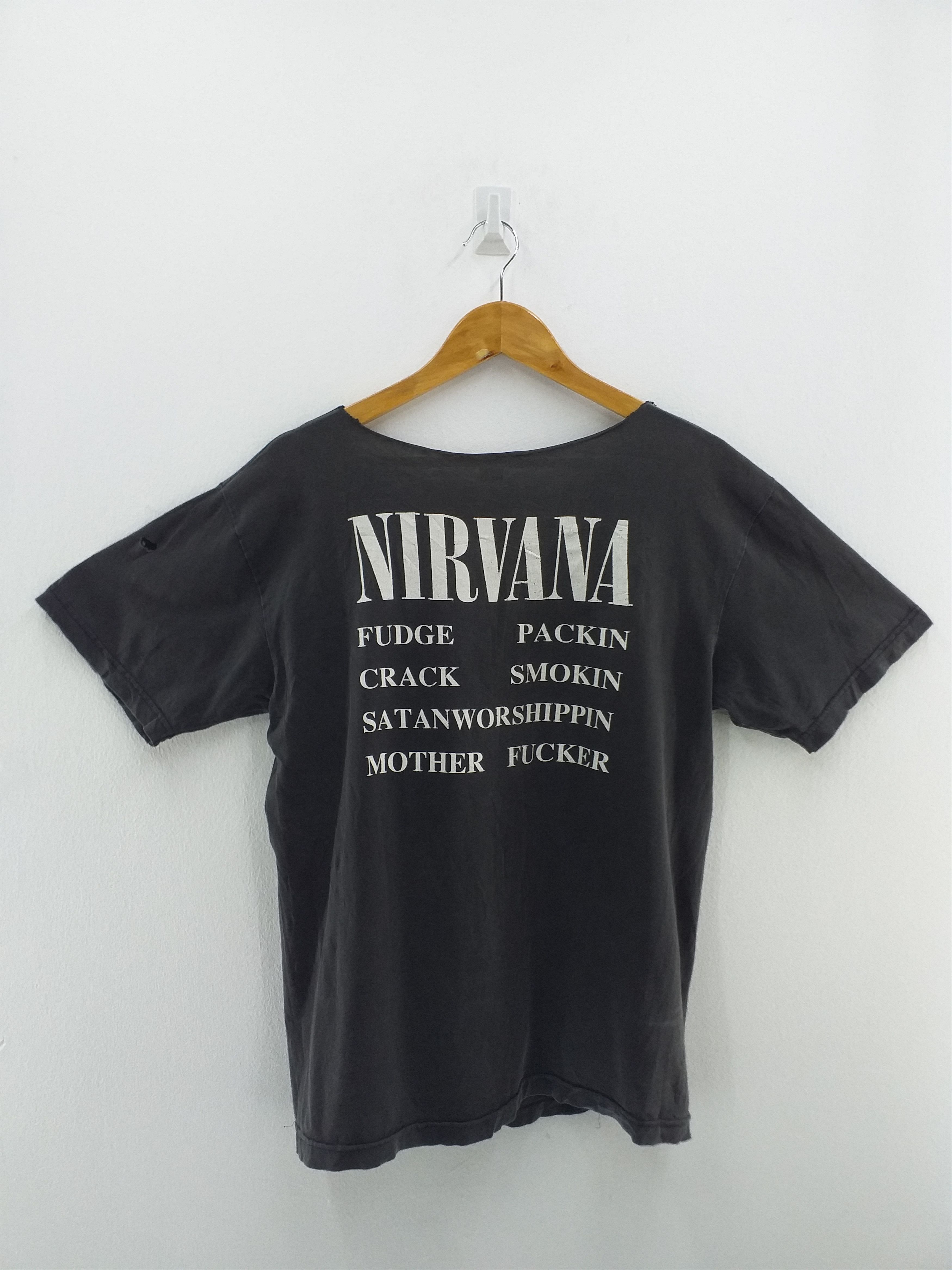 Band Tees Vintage Nirvana Vestibule Rock Grunge Kurt Cobain T Shirt Size US M / EU 48-50 / 2 - 2 Thumbnail