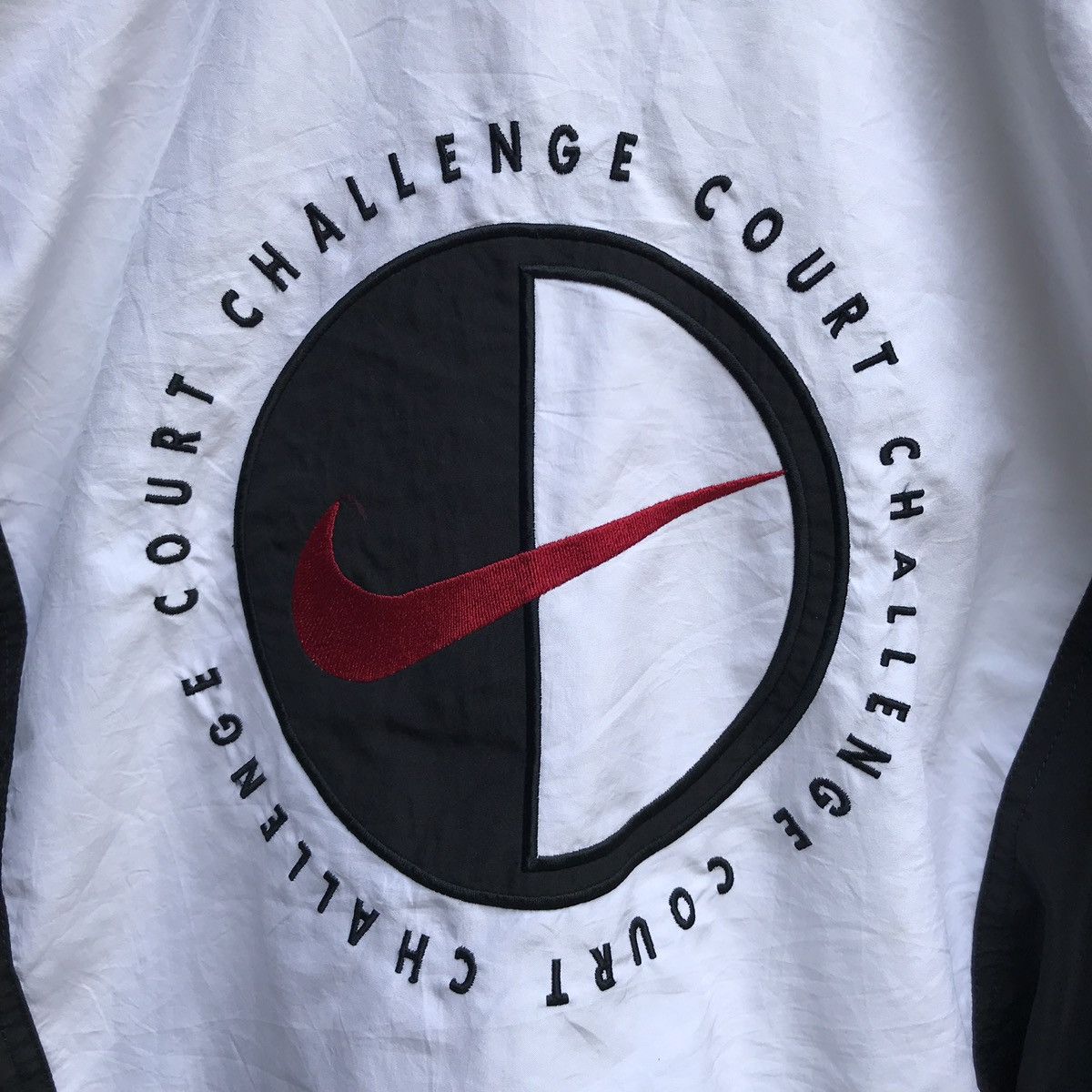 Nike ACG Vintage 90s NIKE Court Challenge Biglogo Embroidered jacket Size US M / EU 48-50 / 2 - 4 Thumbnail