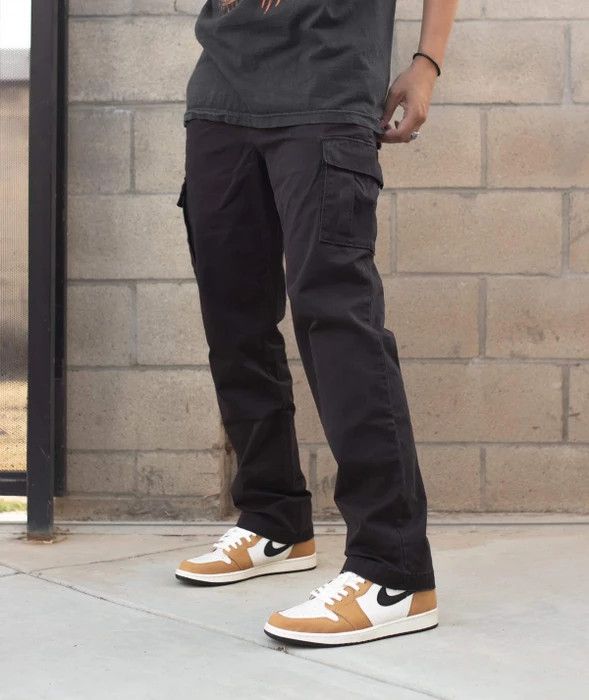 Japanese Brand Vintage Cargo Pants Size US 32 / EU 48 - 1 Thumbnail