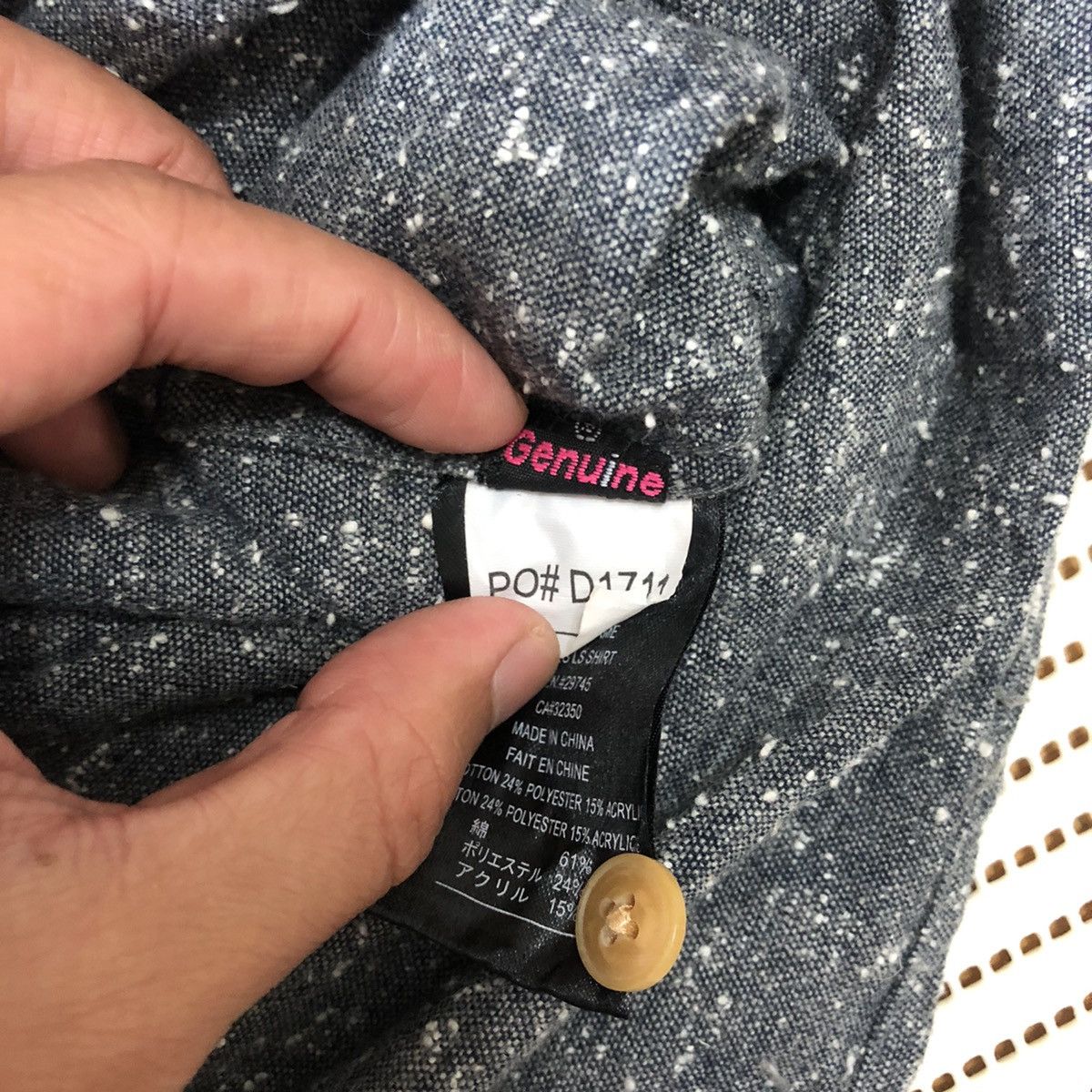 Flannel Volcom Flannel with Double Pocket Dark Grey Color Size US L / EU 52-54 / 3 - 11 Thumbnail