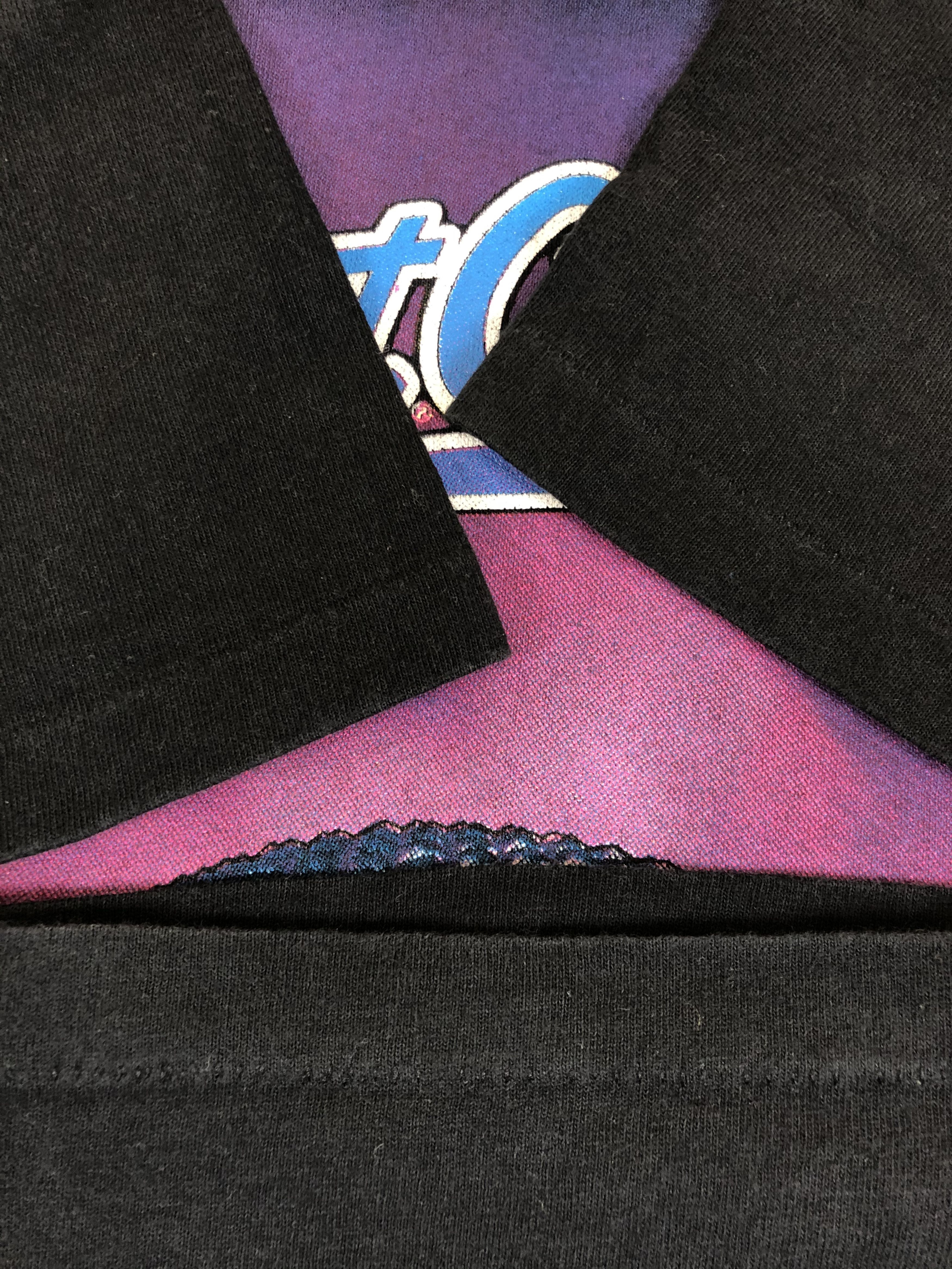 Cartoon Network Vintage 90s Disney Epcot Center (Mickey Mouse) Size US S / EU 44-46 / 1 - 6 Thumbnail