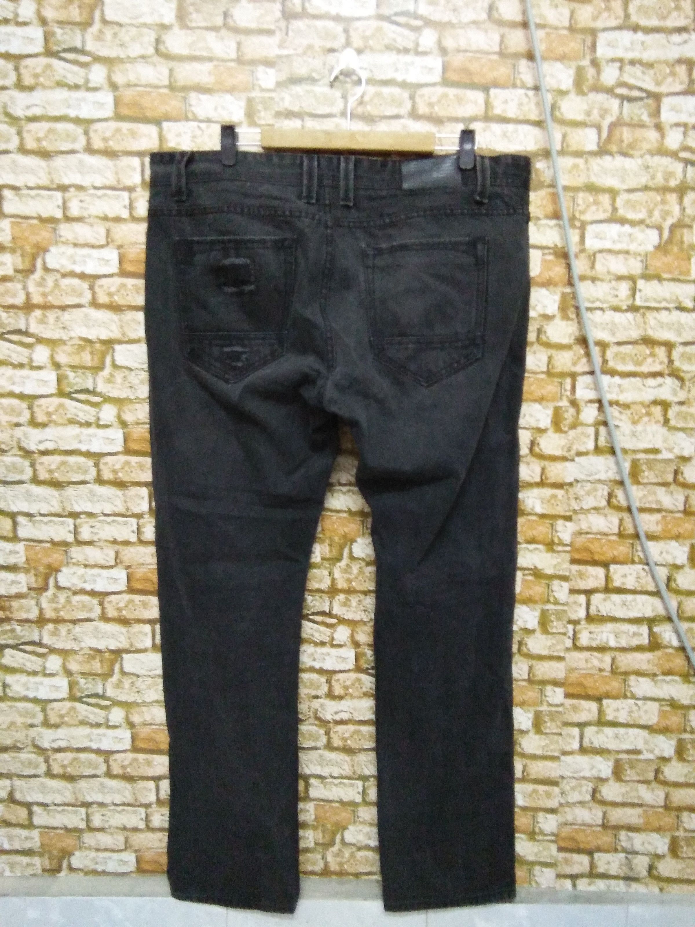 Jordan Craig JORDAN CRAIG LEGACY EDITION X DISTRESSED DENIM (A554) W41 Size US 41 - 3 Thumbnail