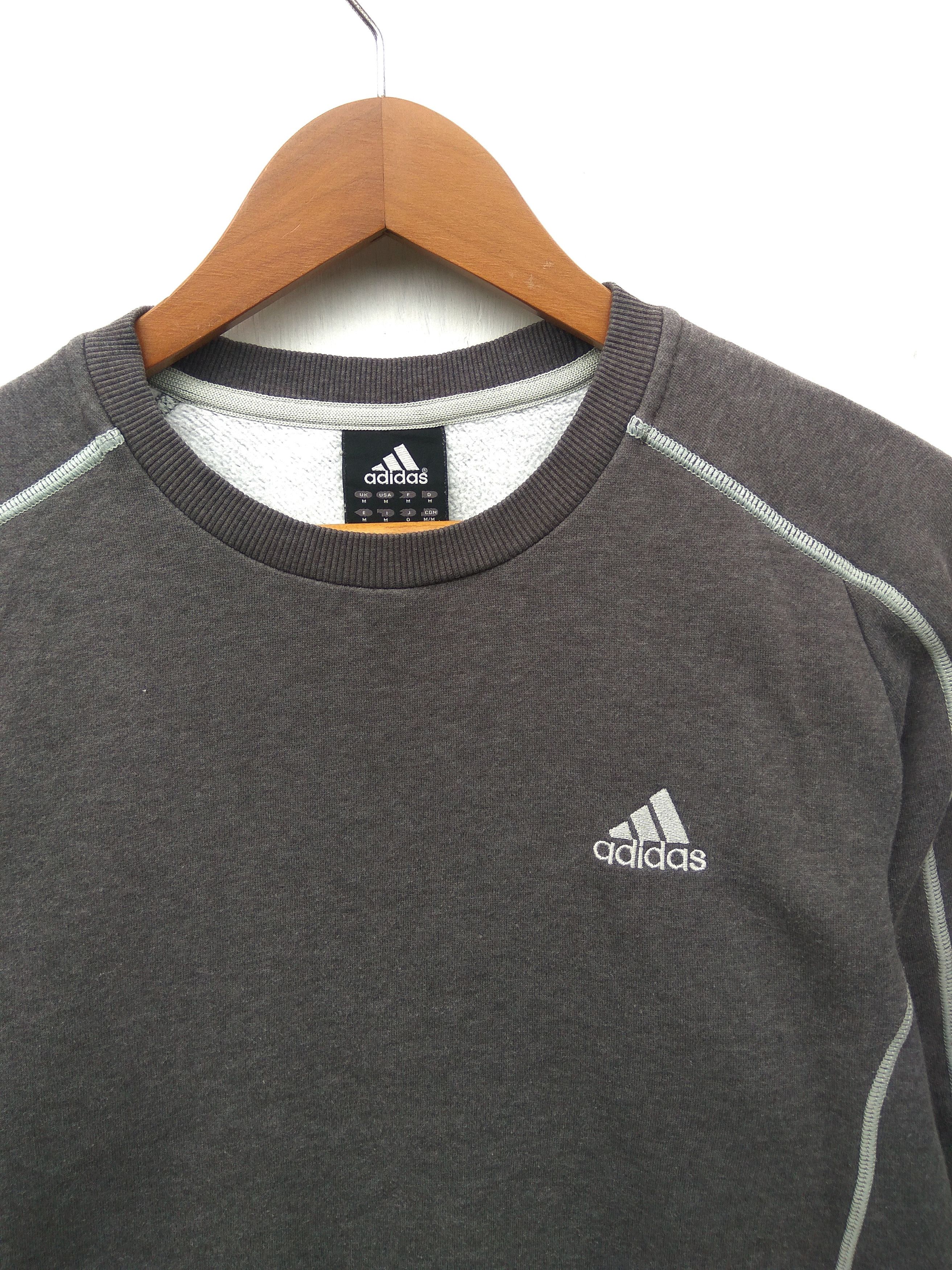 Adidas Vintage Adidas sweatshirt small logo crewneck Size US M / EU 48-50 / 2 - 2 Thumbnail