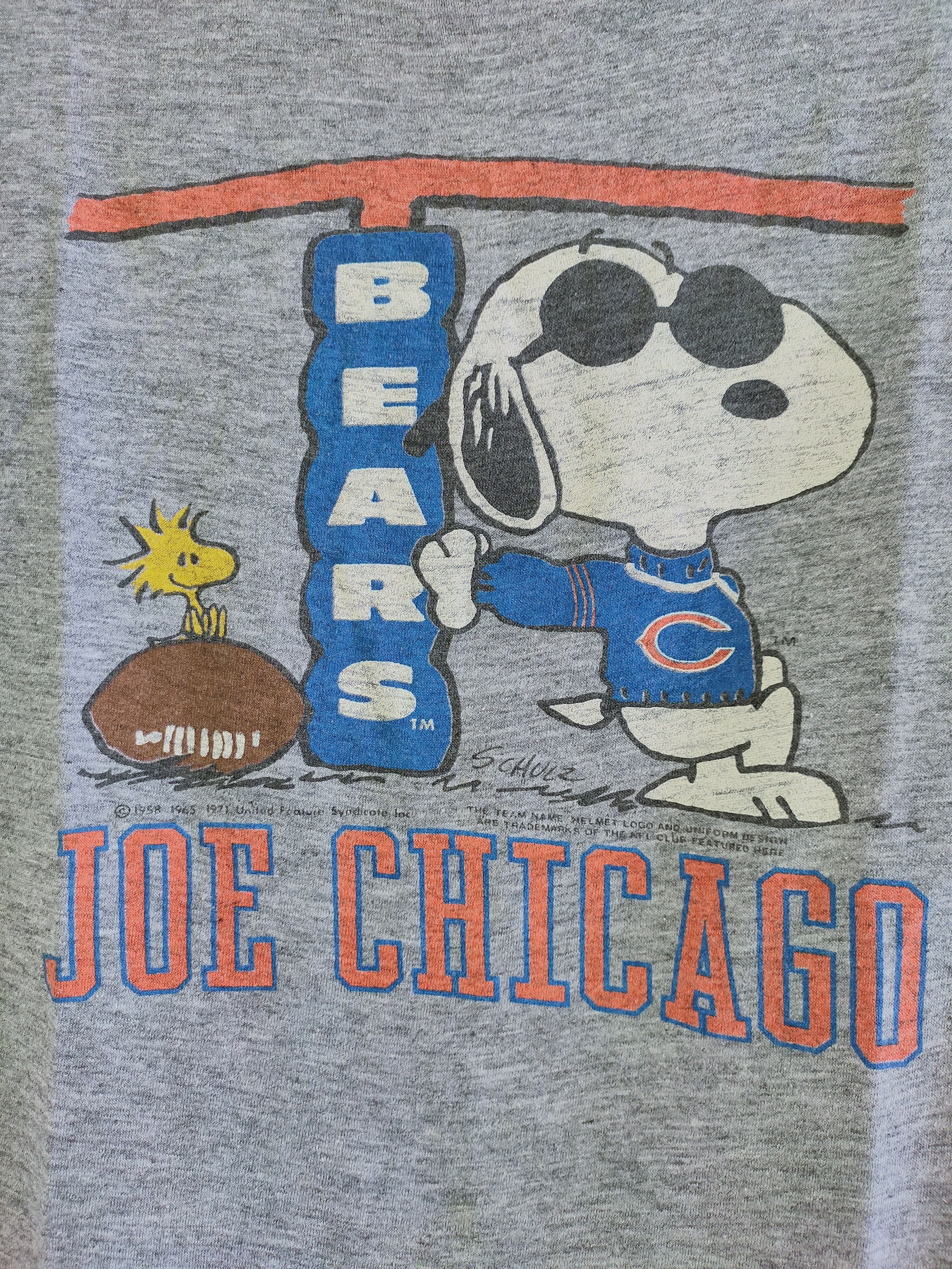 Peanuts Vintage 1971 SNOOPY JOE CHICAGO: CHICAGO BEARS (NFL) tee Size US M / EU 48-50 / 2 - 2 Thumbnail