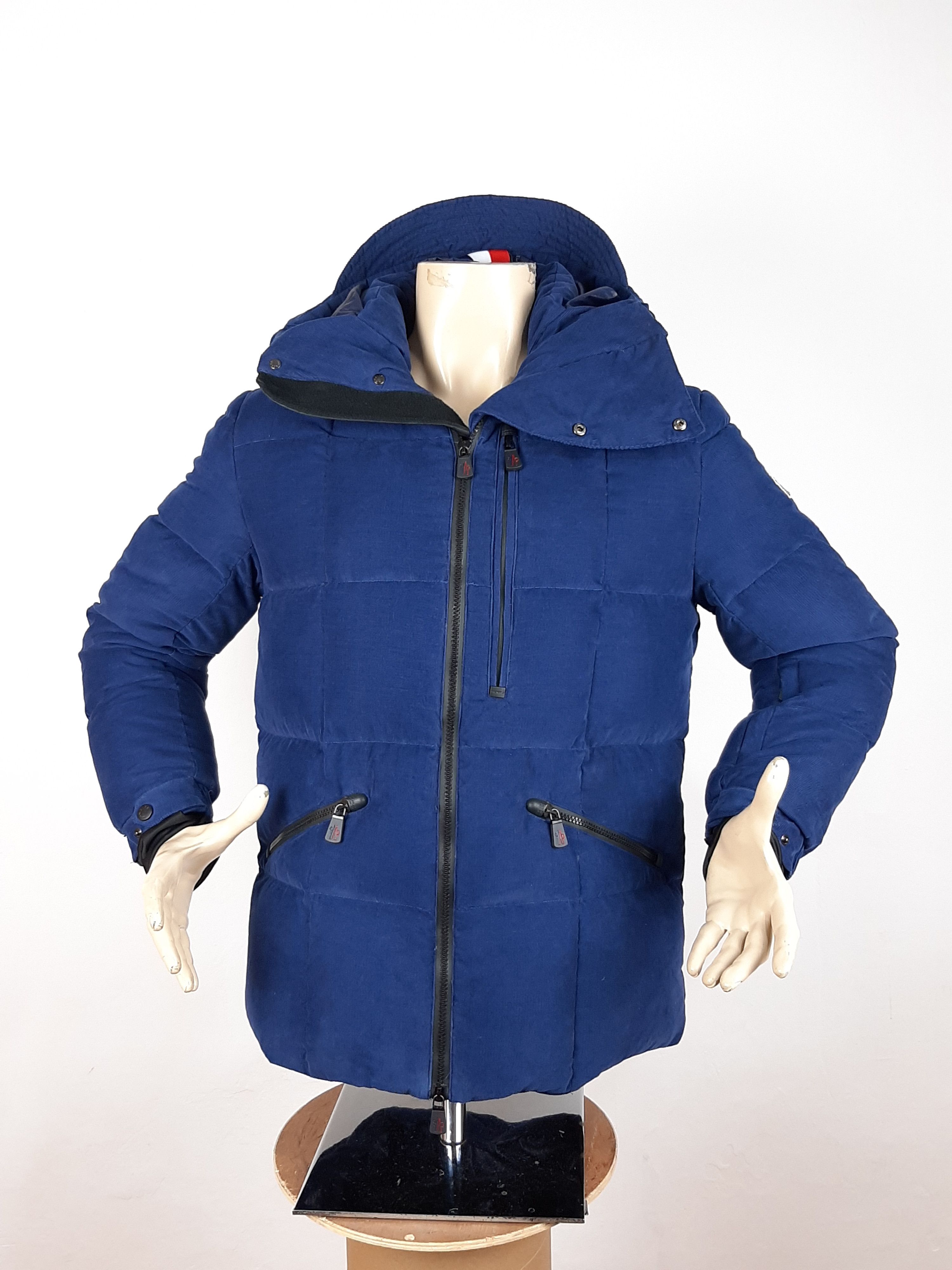 Moncler coulmes jacket best sale