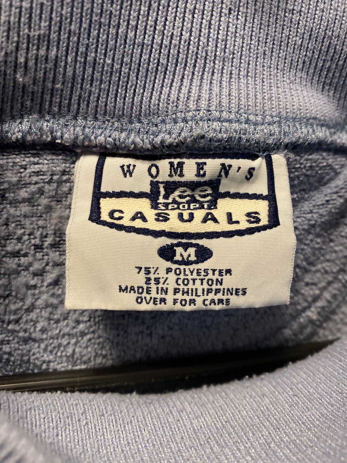 Lee × Vintage Vintage 90s Lee Sport Woman’s Casual sweatshirt Size US M / EU 48-50 / 2 - 3 Thumbnail