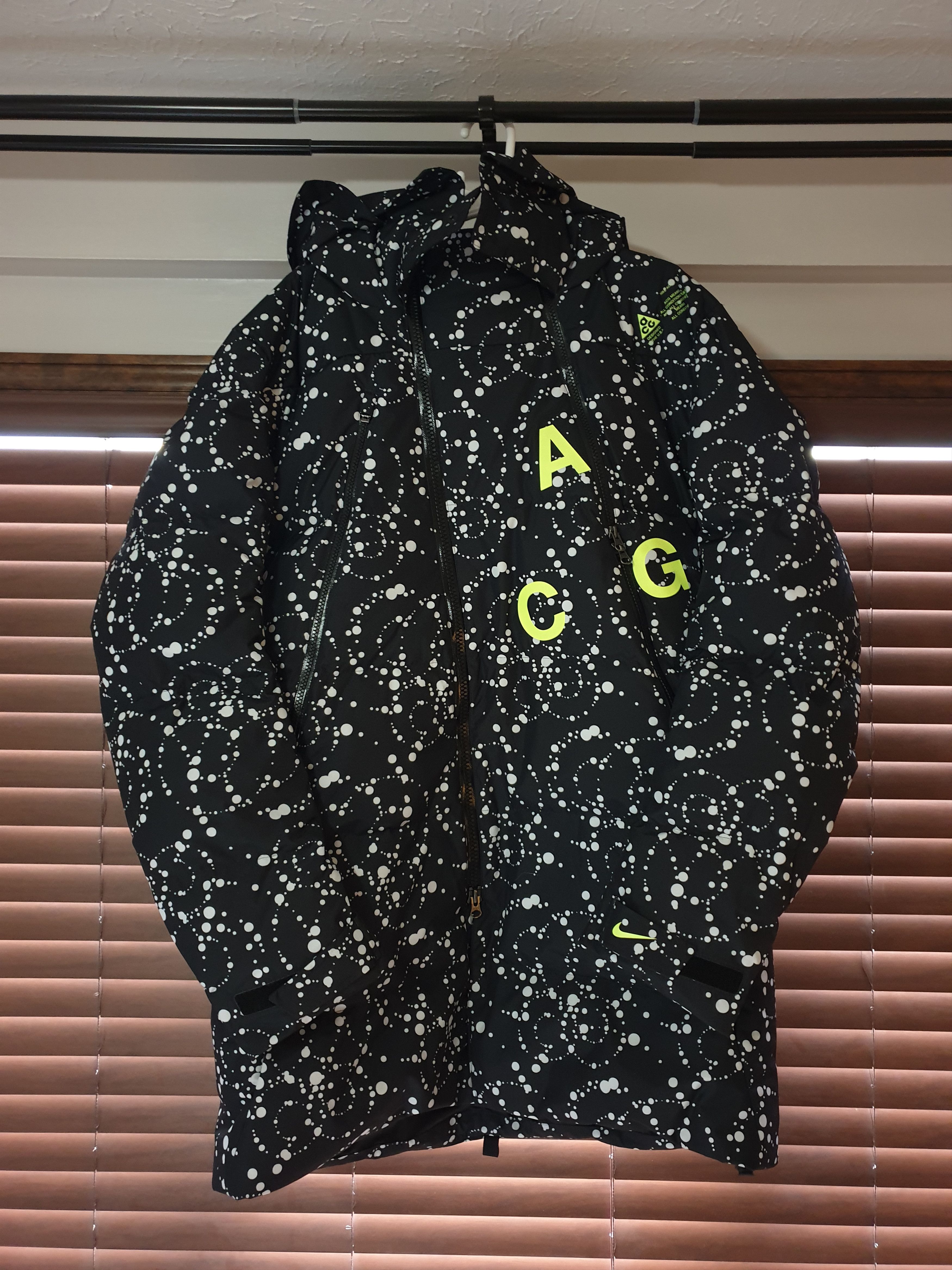 acg down fill parka